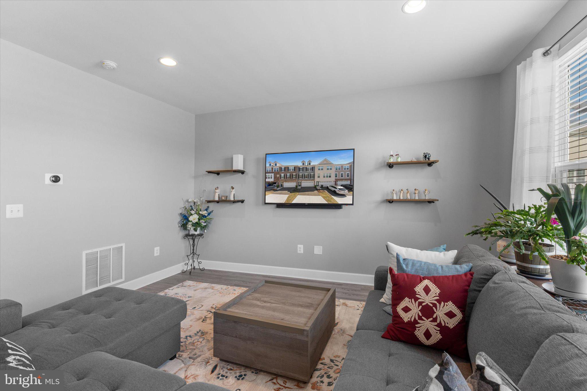 HEATHCOTE COMMONS - Residential