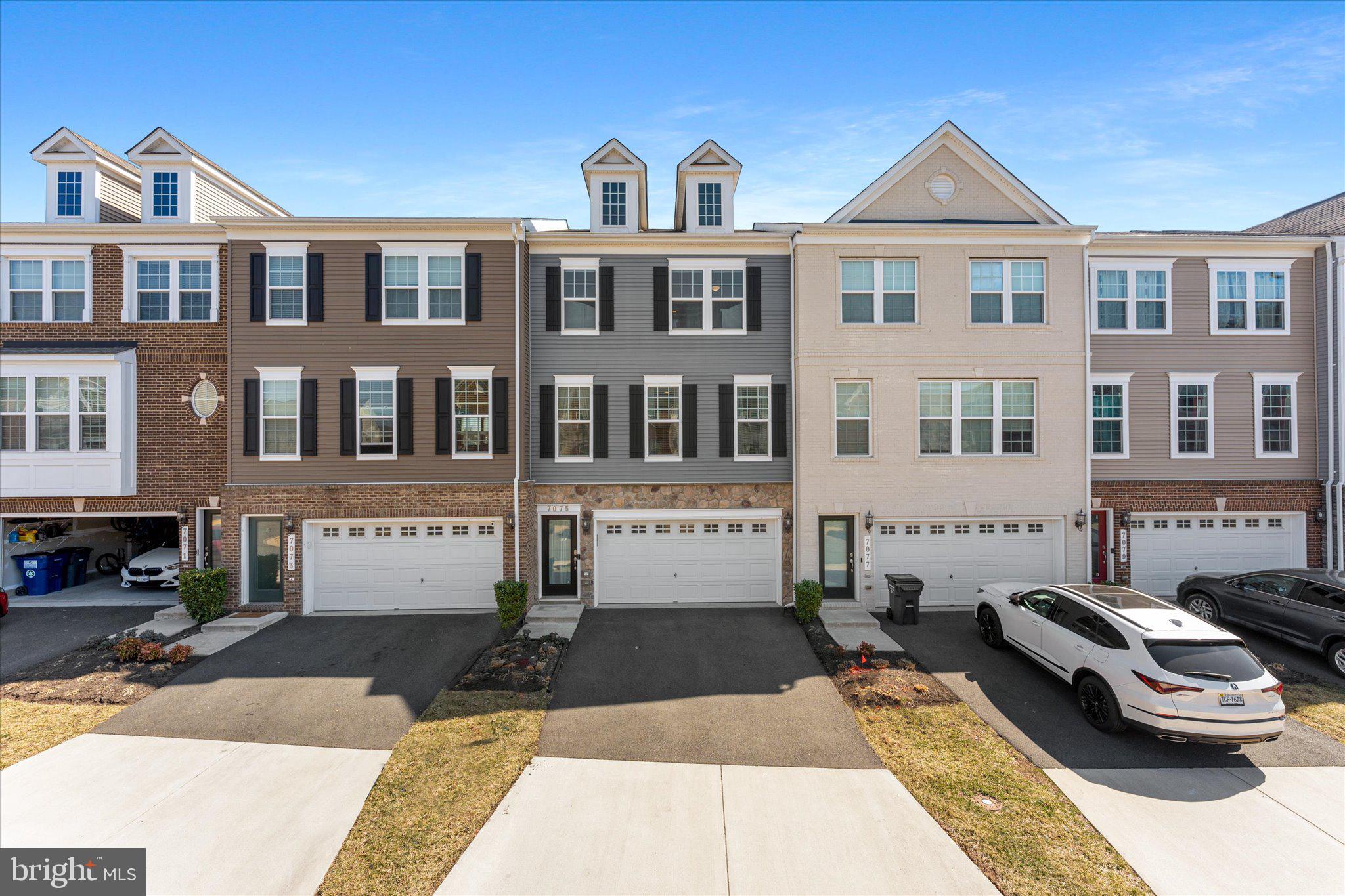 HEATHCOTE COMMONS - Residential
