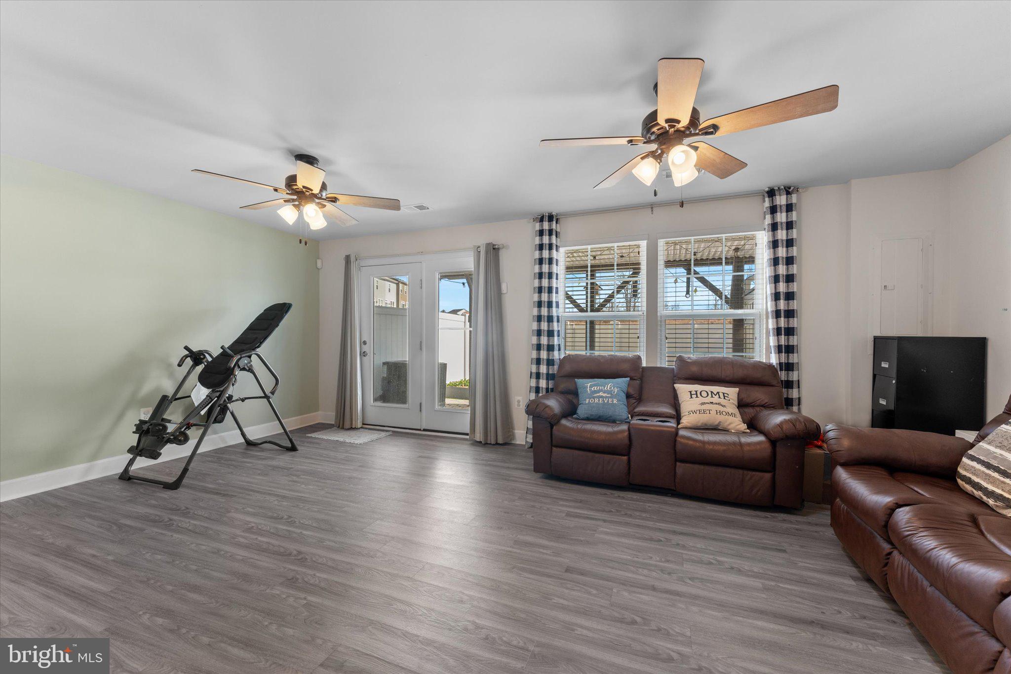 HEATHCOTE COMMONS - Residential