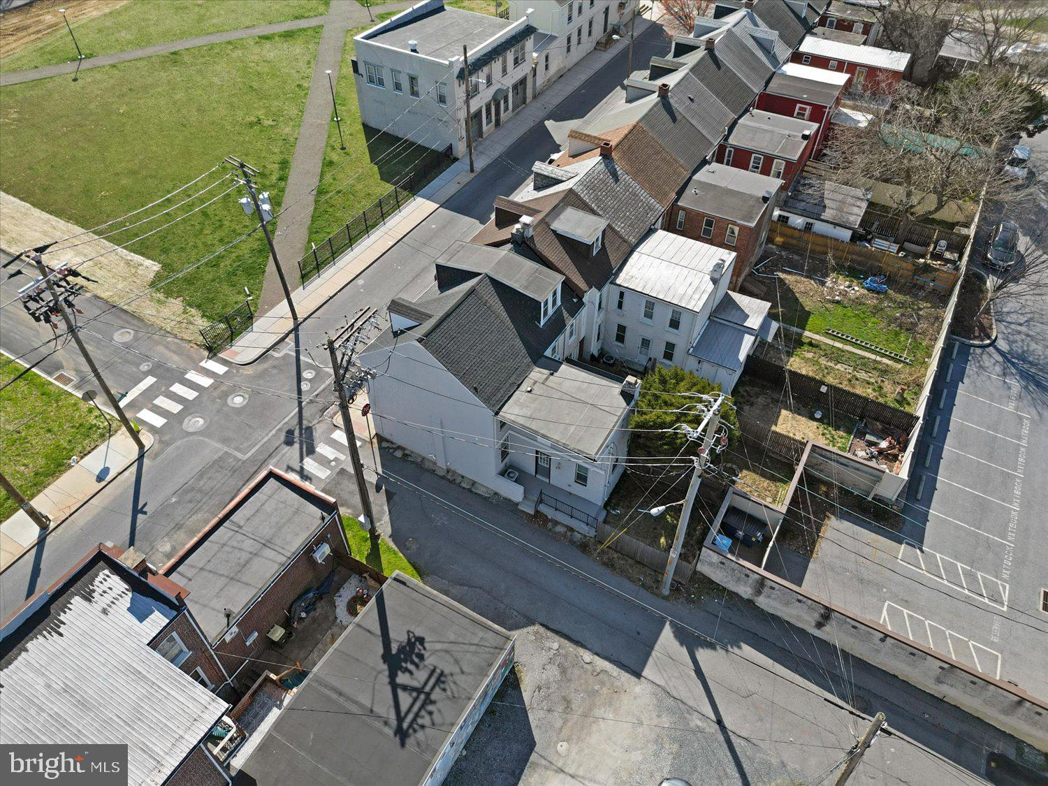 STADIUM DISTRICT - Residential