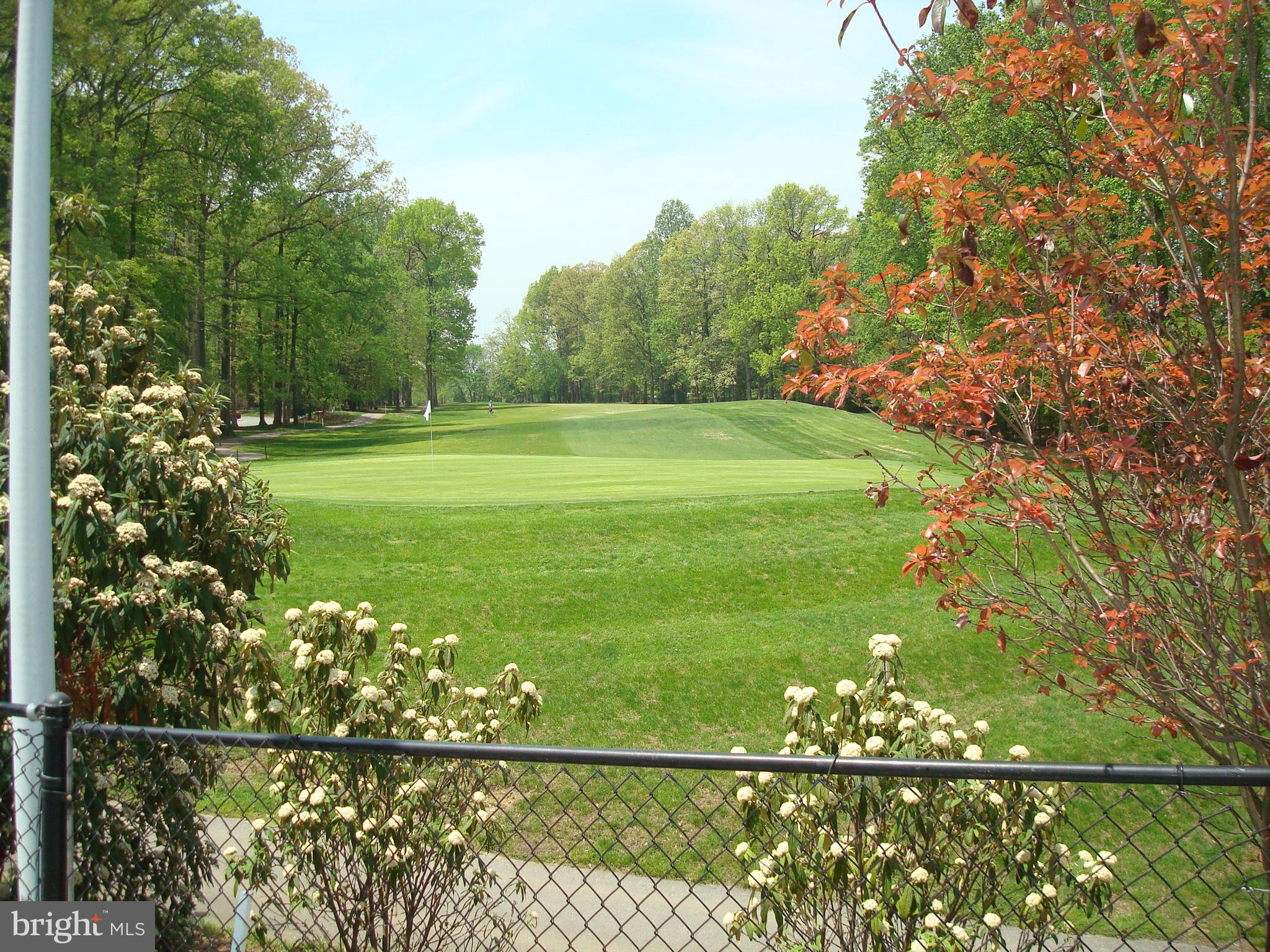 LEISURE WORLD - Residential