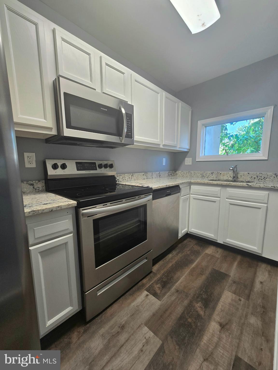 PASADENA - Residential Income