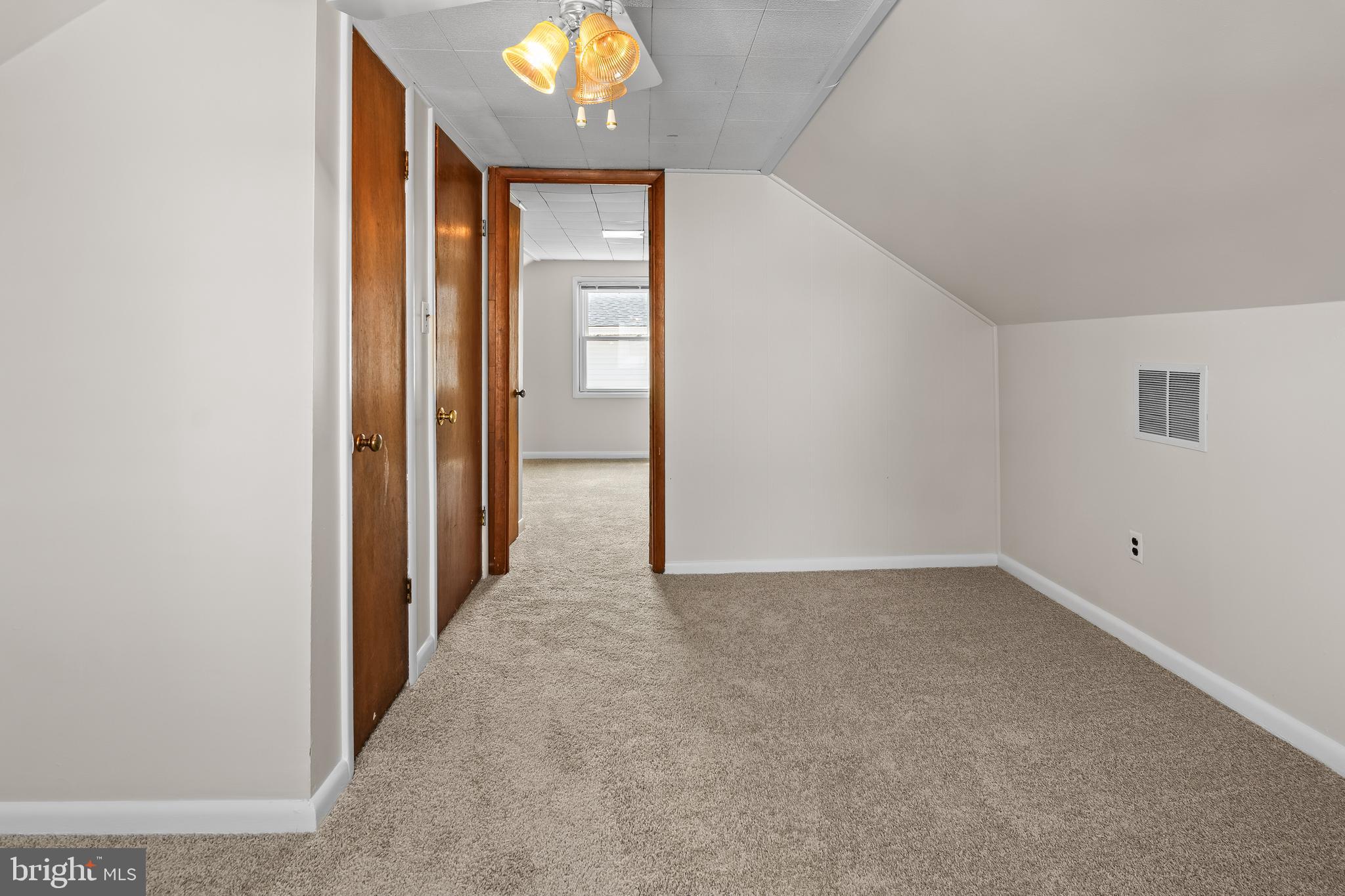 ESSEX - Residential