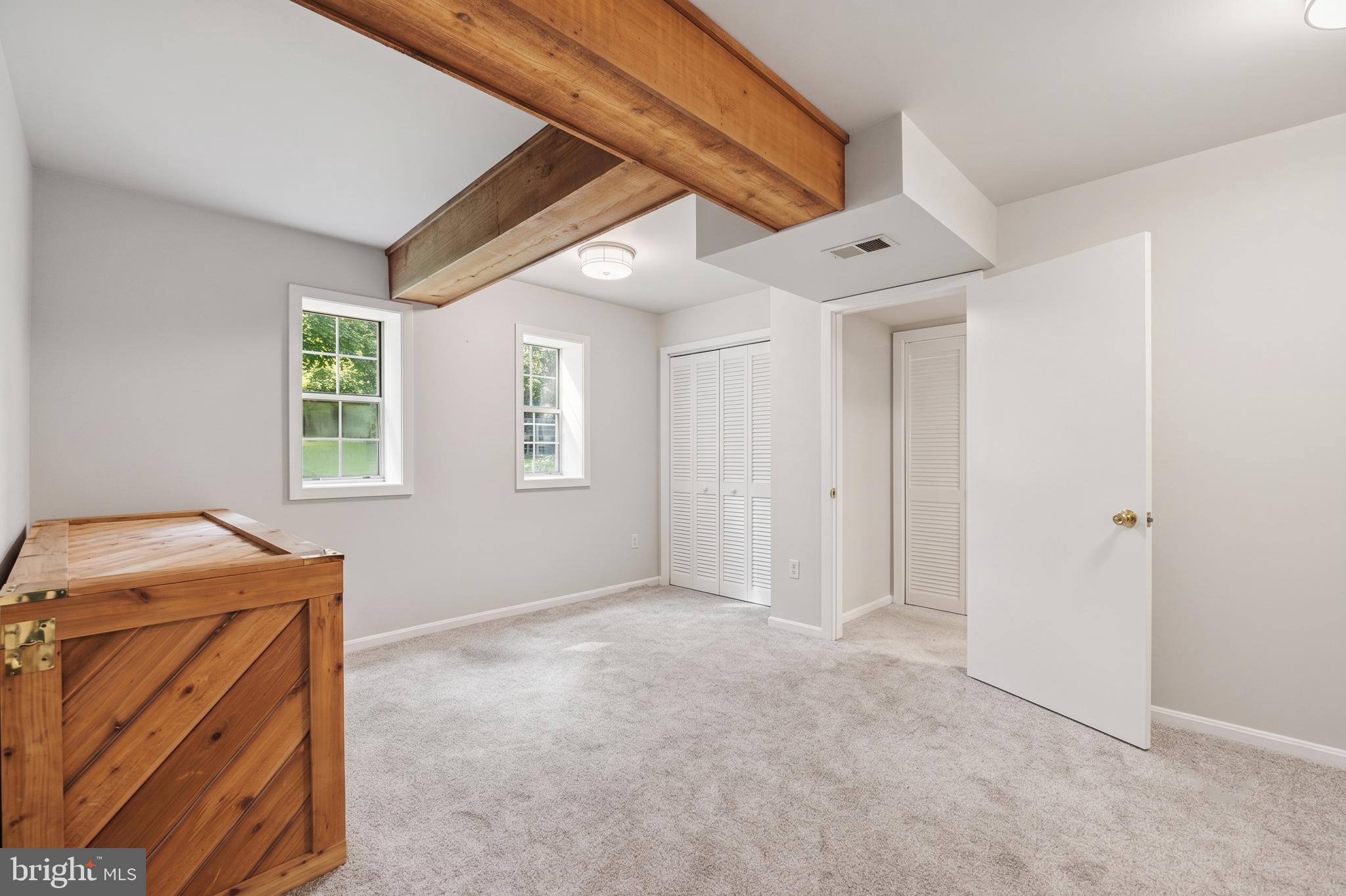VALE PARK WEST - Residential