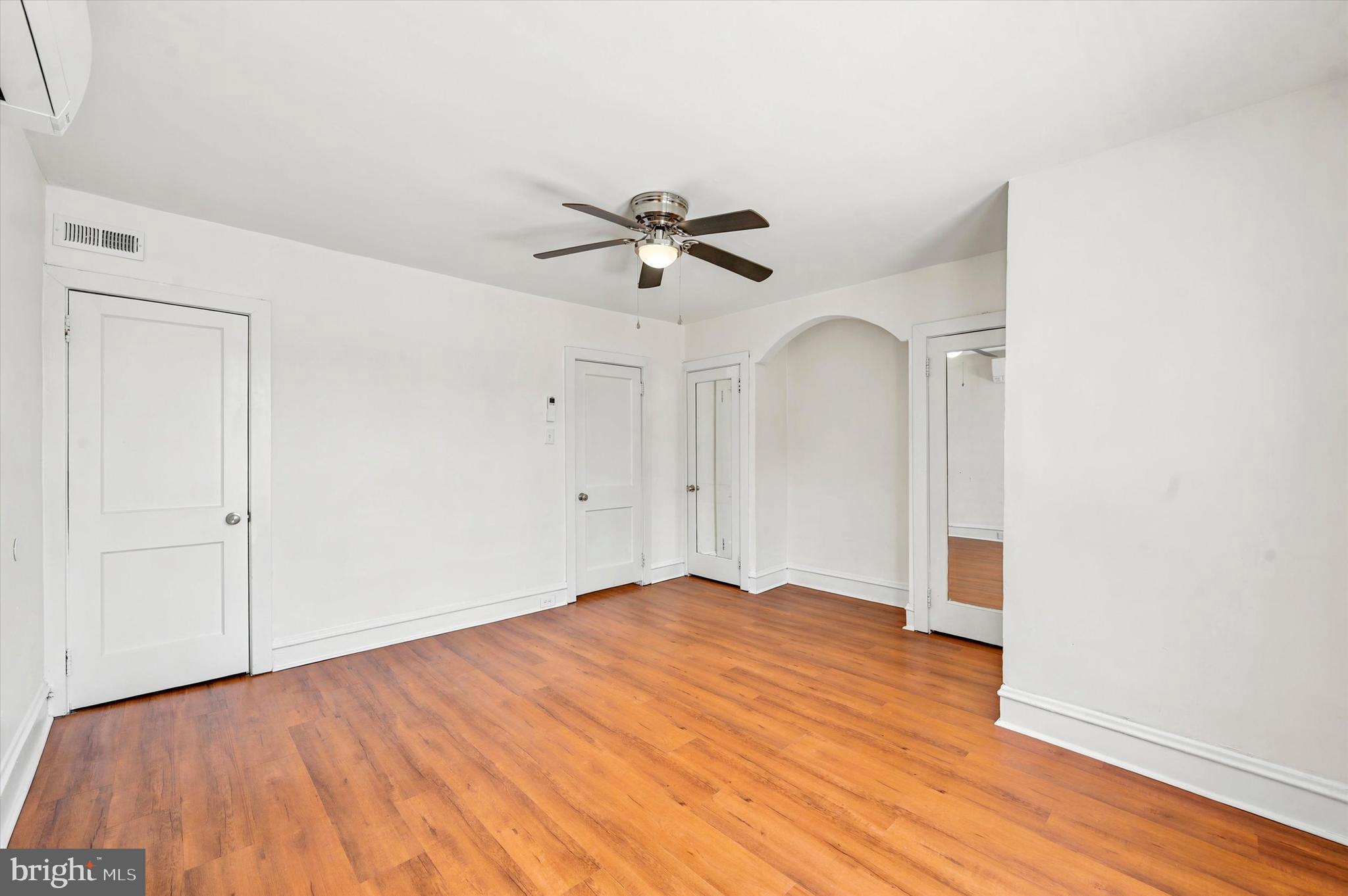 COBBS CREEK - Residential