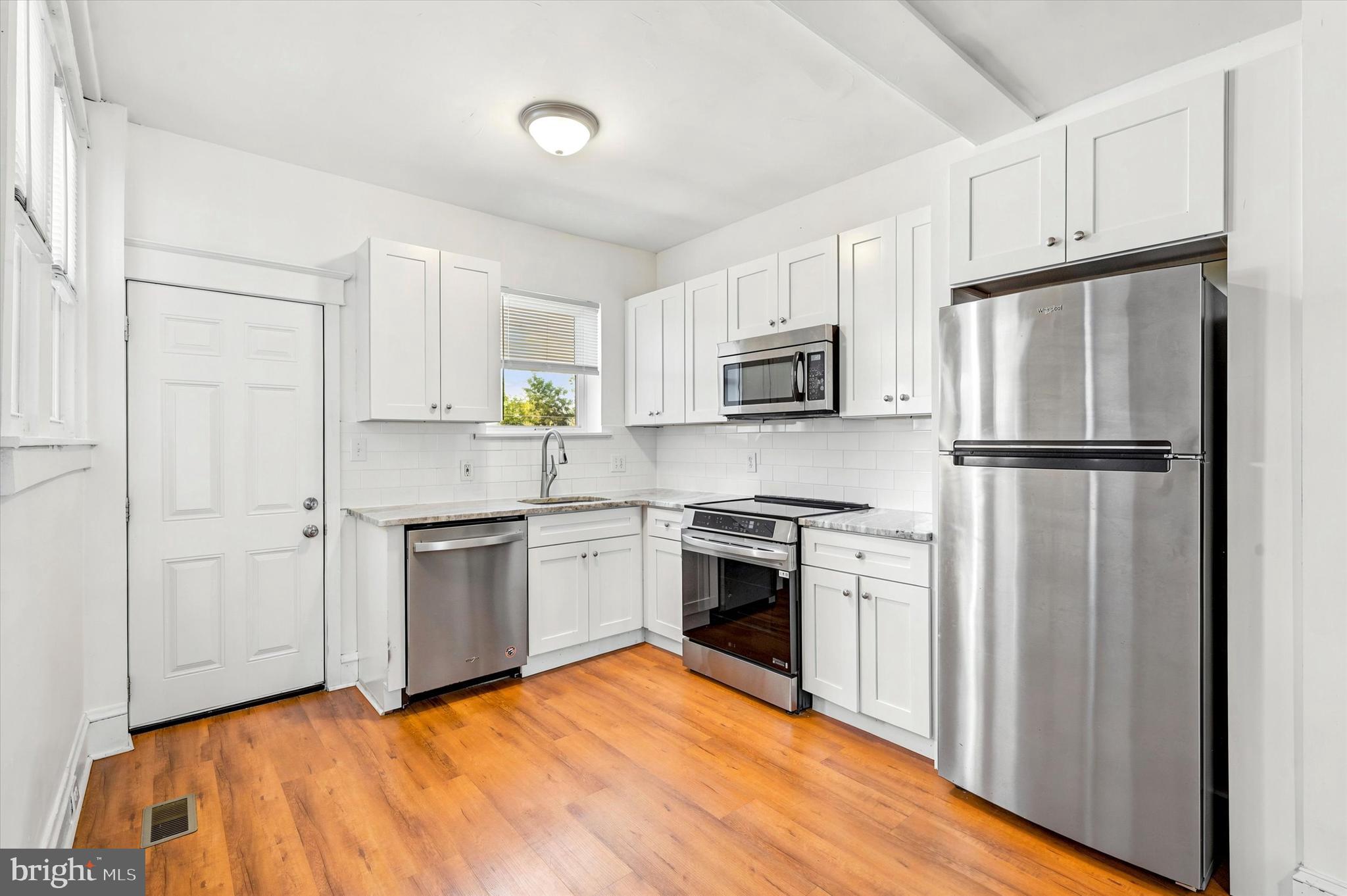 COBBS CREEK - Residential
