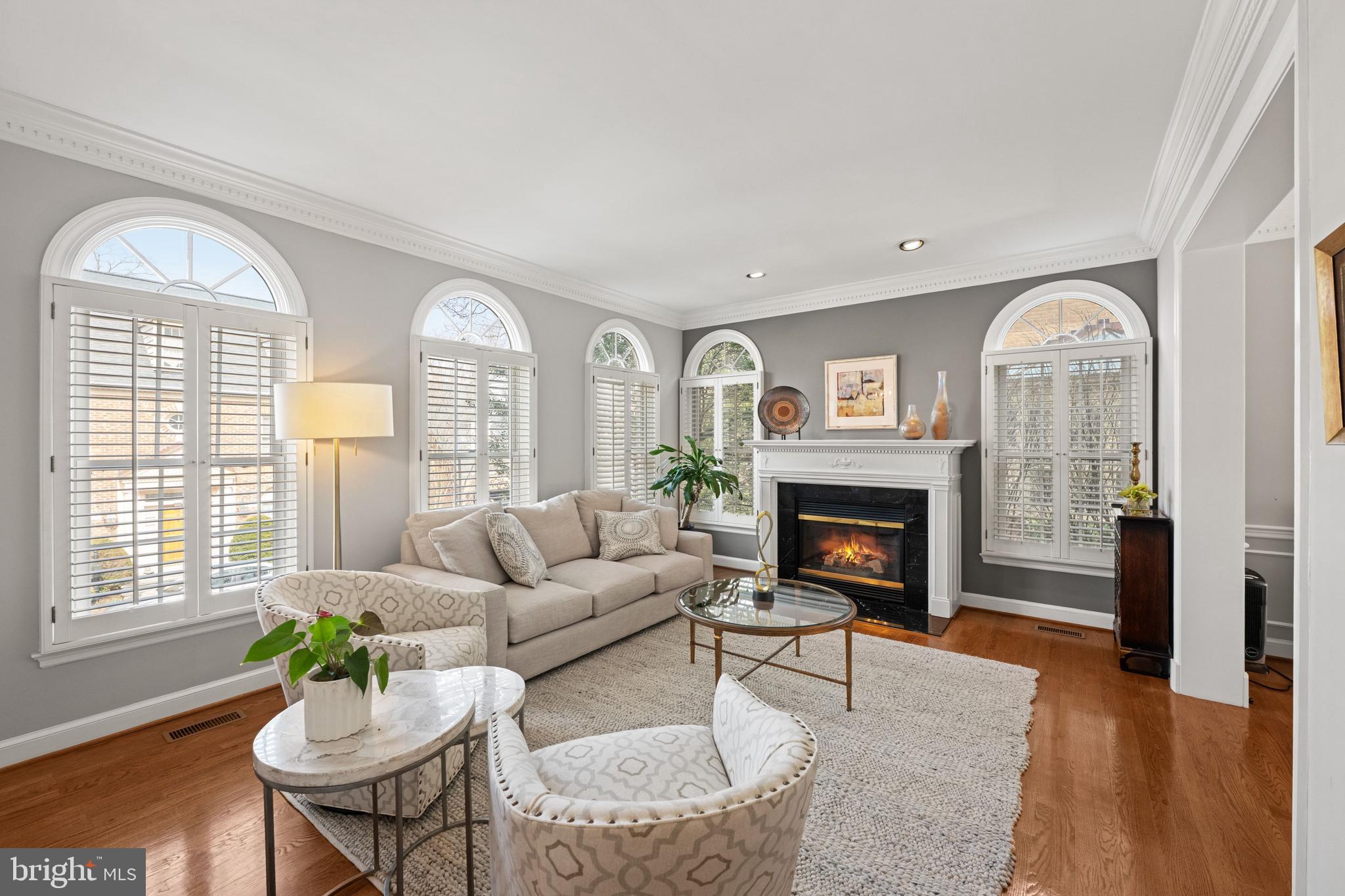 SPRING VALLEY - Residential