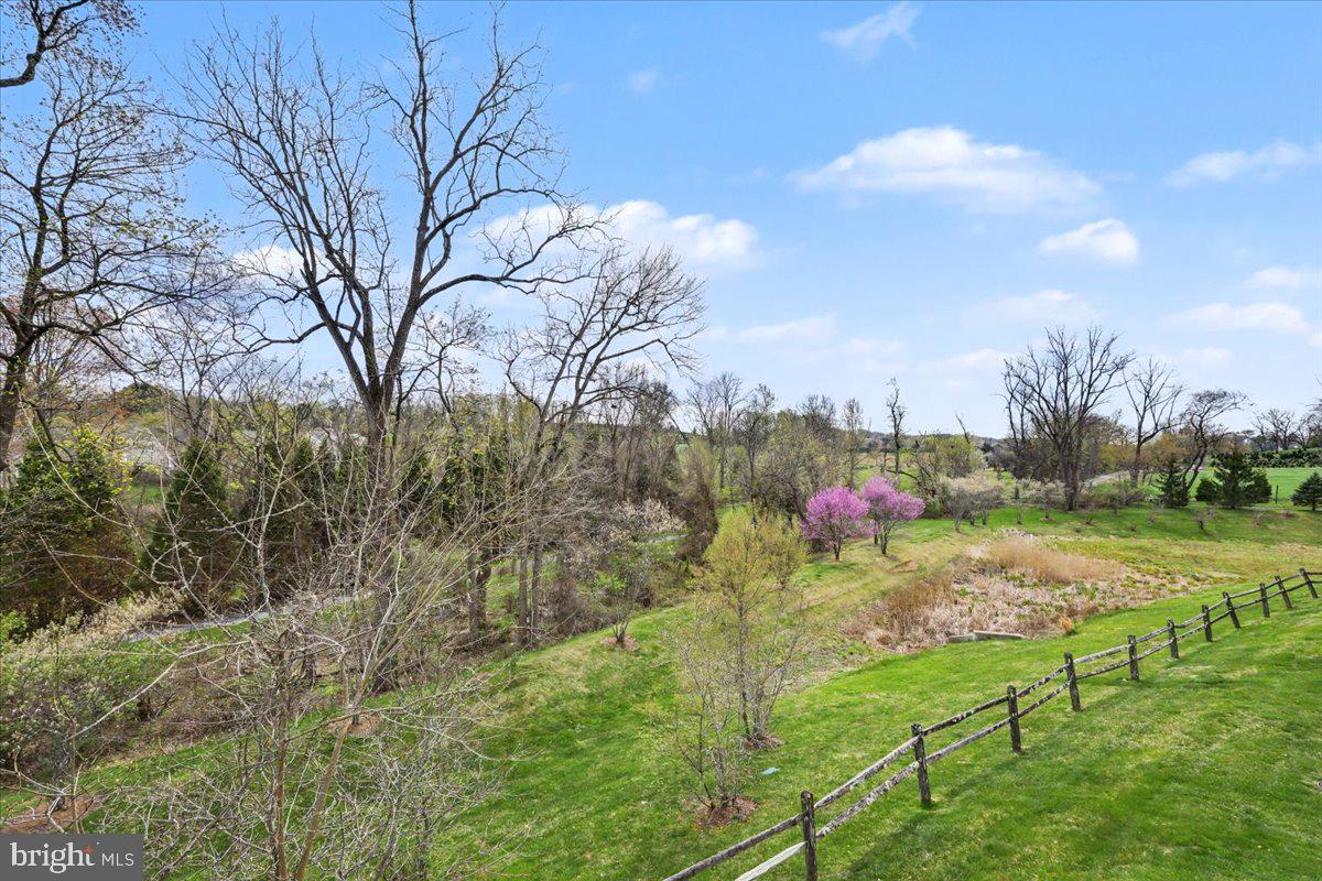 COLDSTREAM CROSSING - Residential