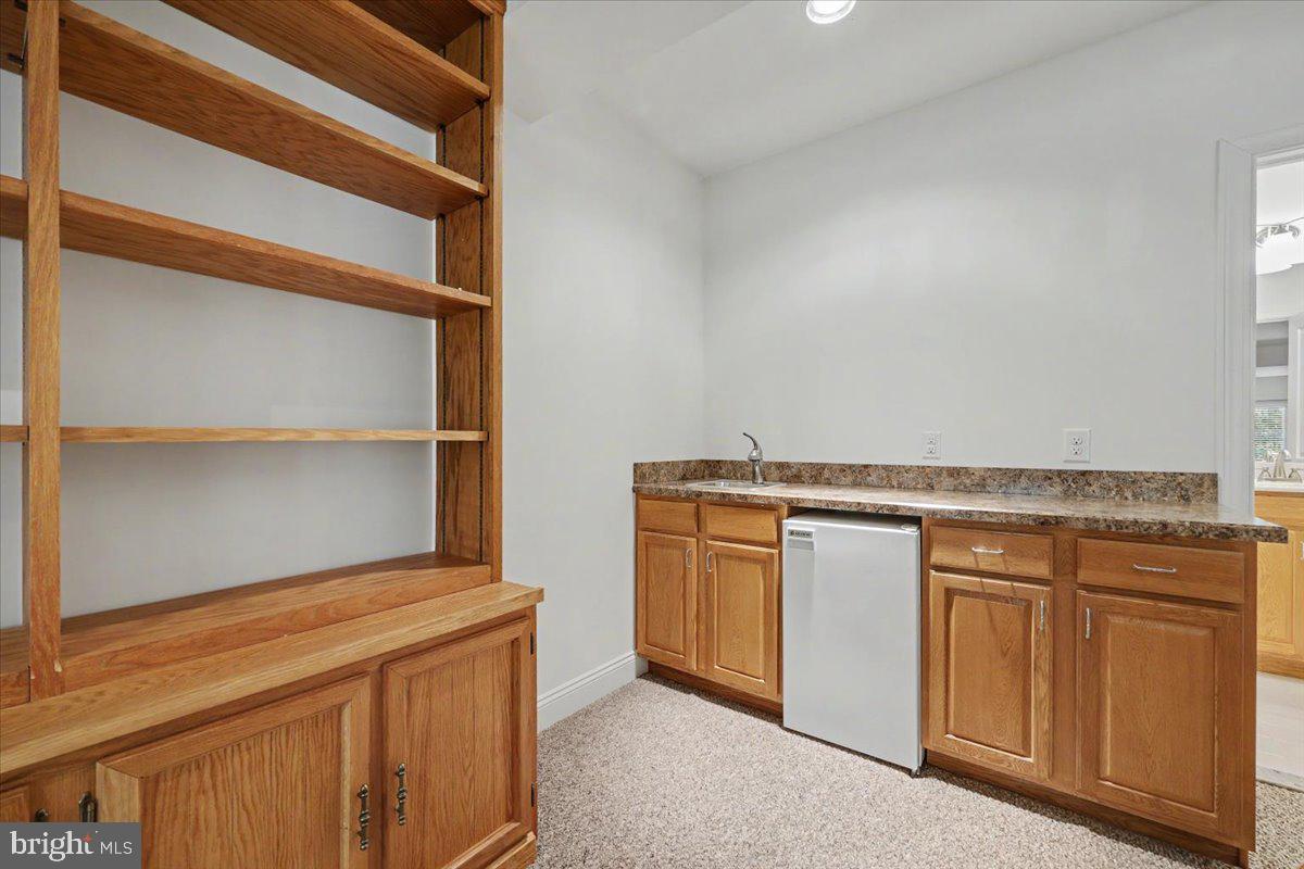 COLDSTREAM CROSSING - Residential