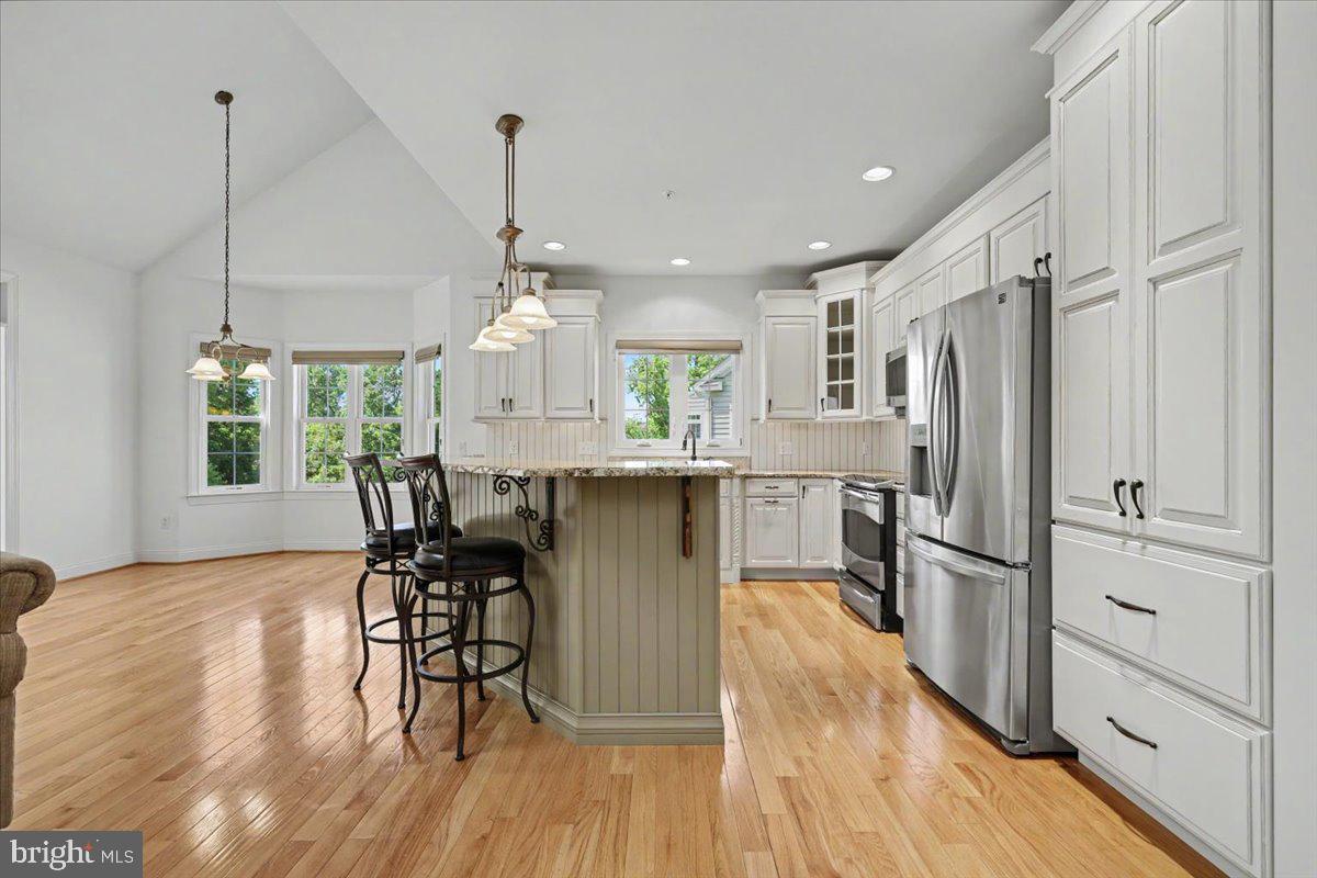 COLDSTREAM CROSSING - Residential