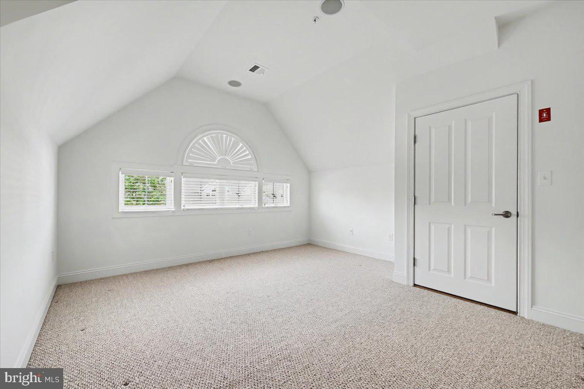 COLDSTREAM CROSSING - Residential