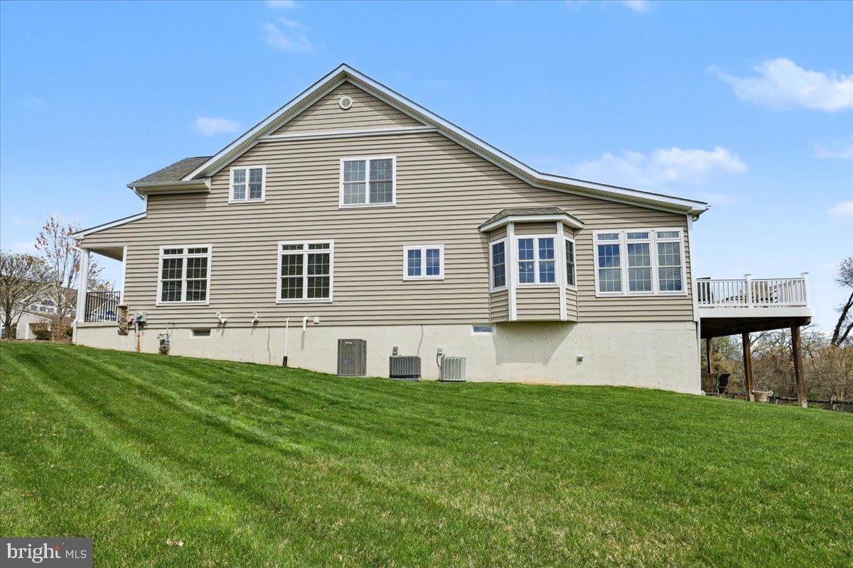 COLDSTREAM CROSSING - Residential