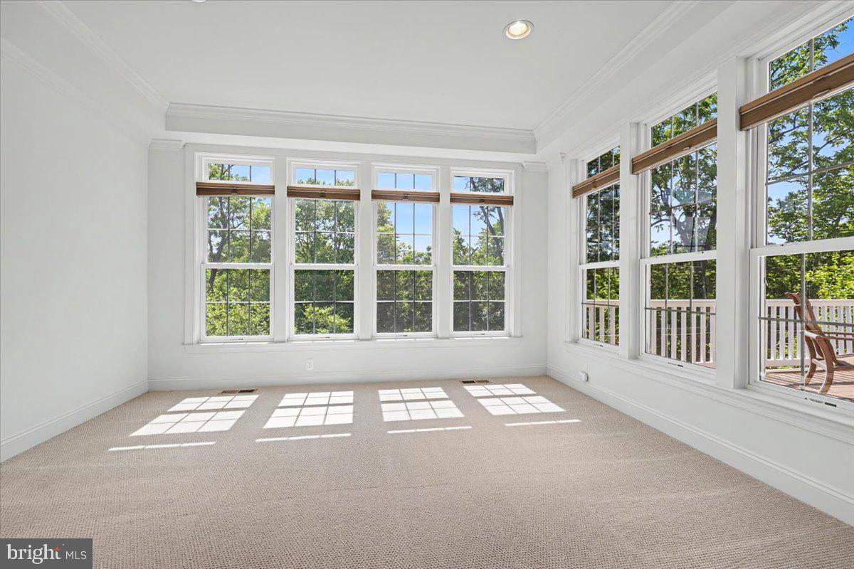 COLDSTREAM CROSSING - Residential