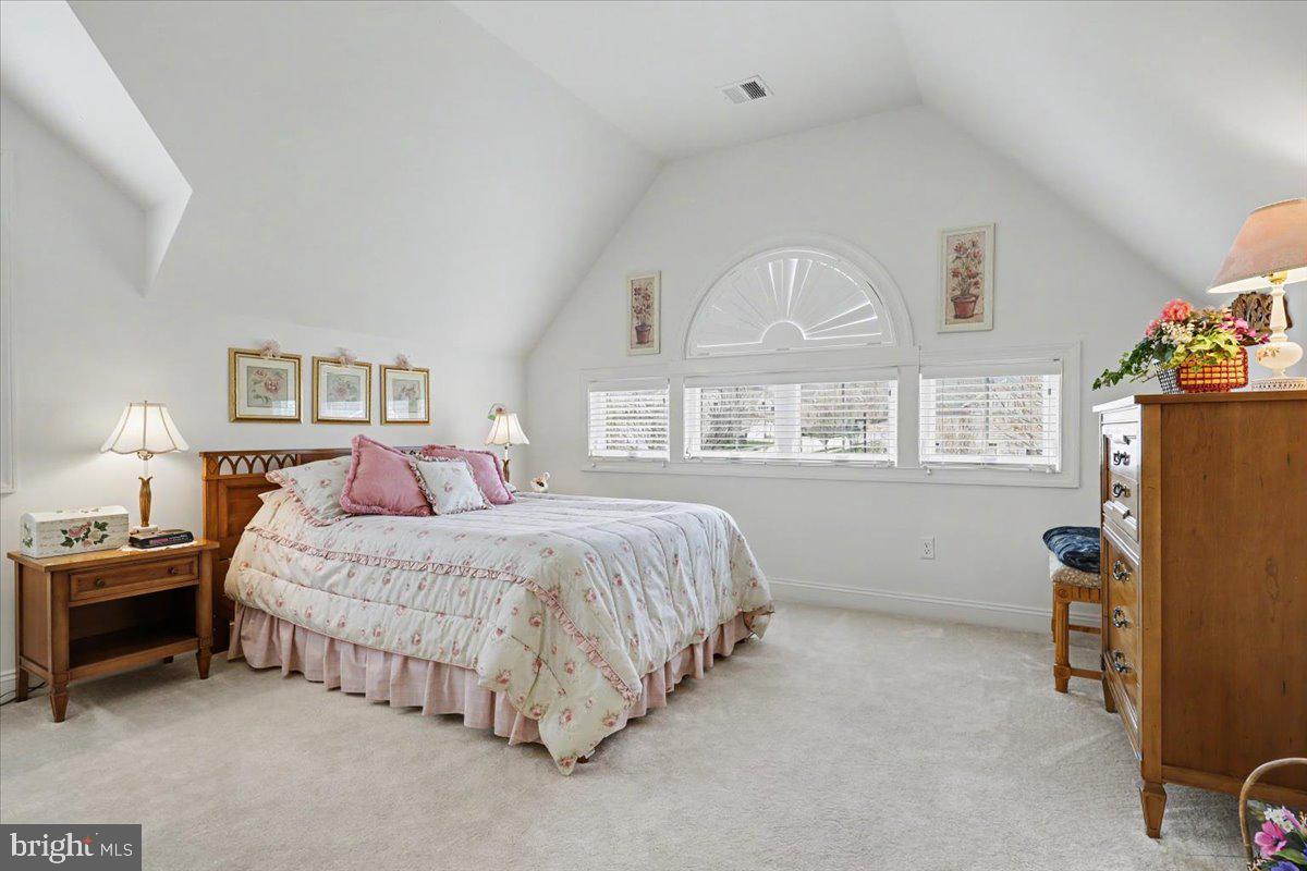 COLDSTREAM CROSSING - Residential