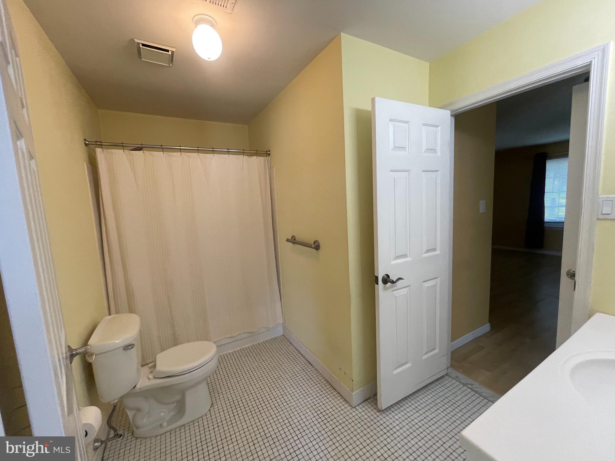 SUMMIT TRACE - Residential