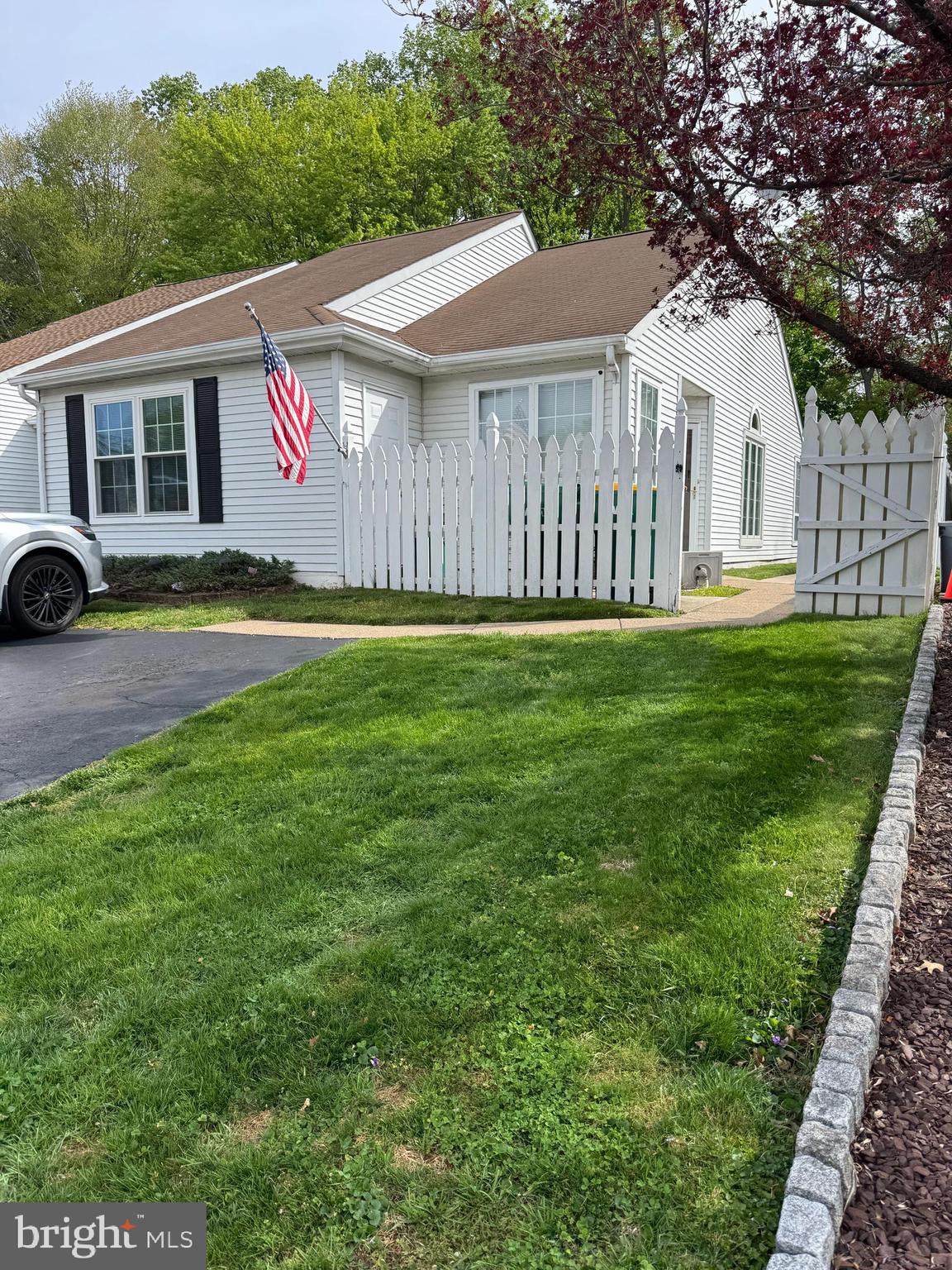 SUMMIT TRACE - Residential