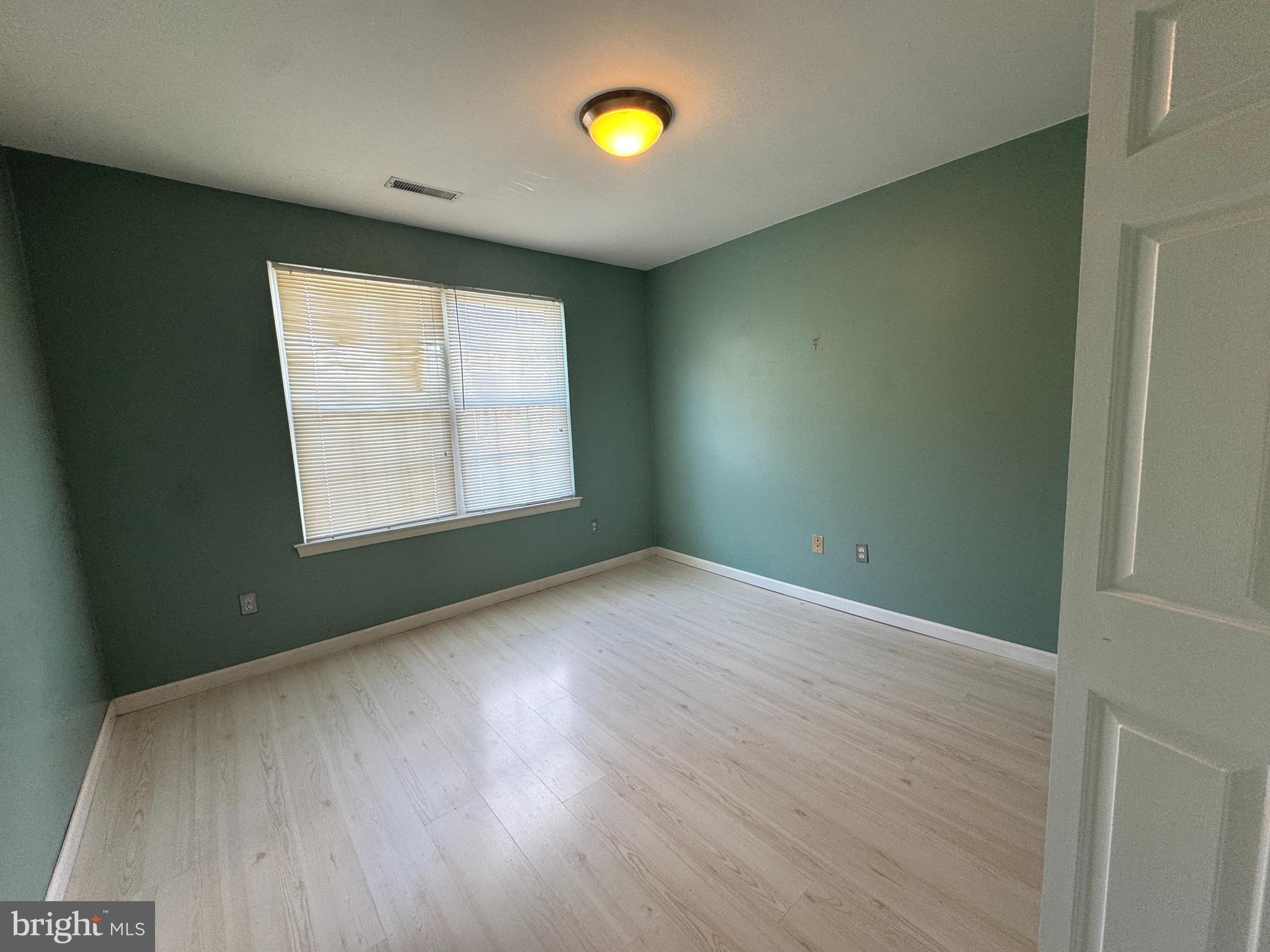 SUMMIT TRACE - Residential