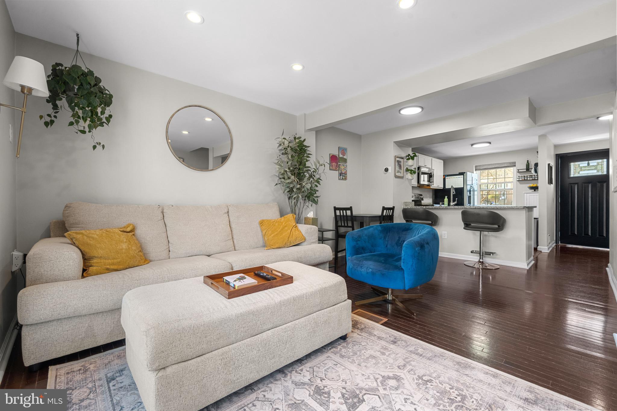 D EVEREUX WEST - Residential
