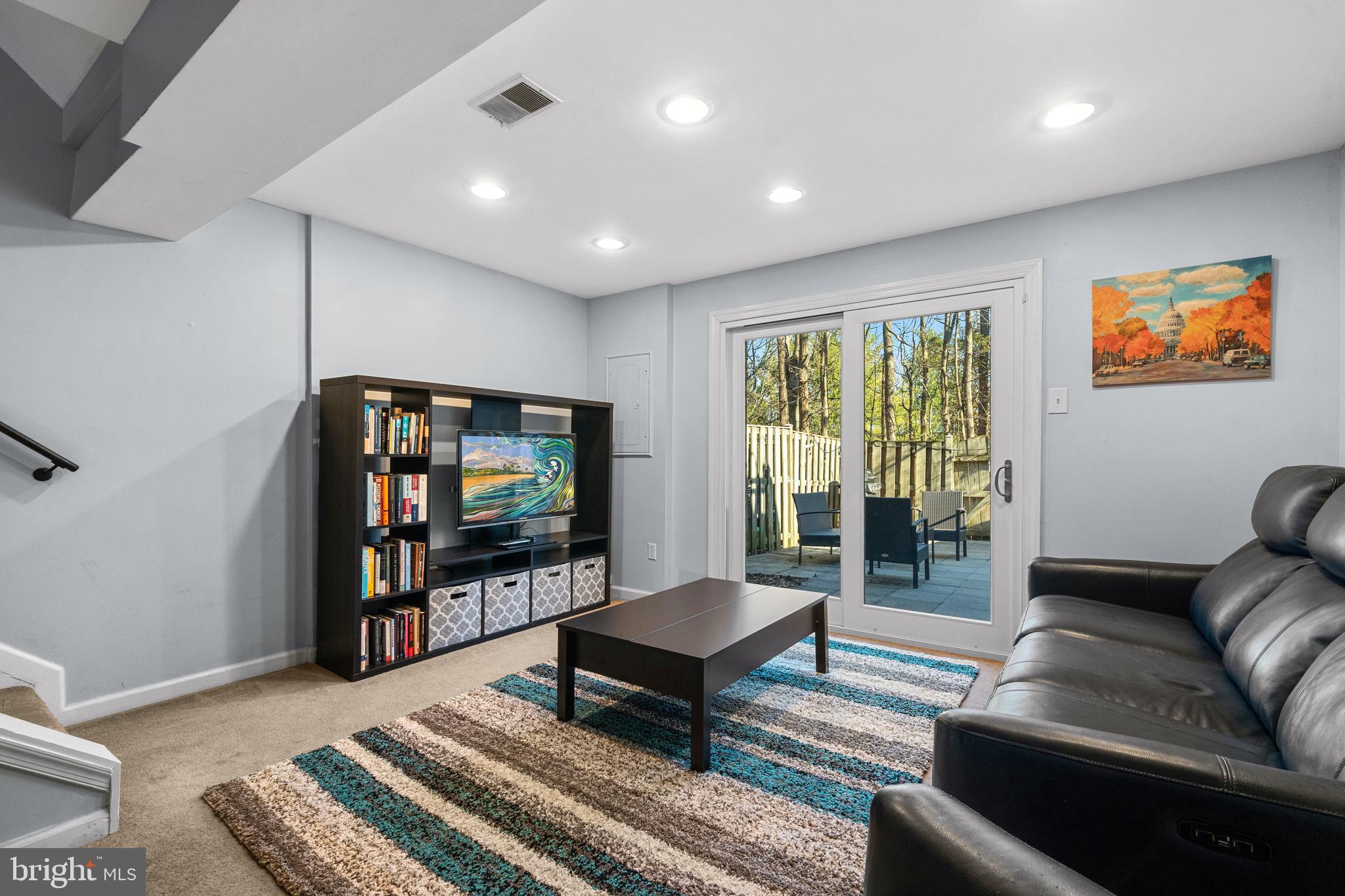 D EVEREUX WEST - Residential