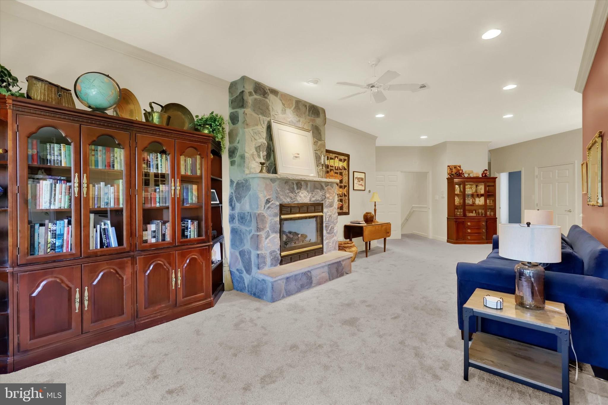 PENN NATIONAL GOLF COURSE COMMUNITY - Residential