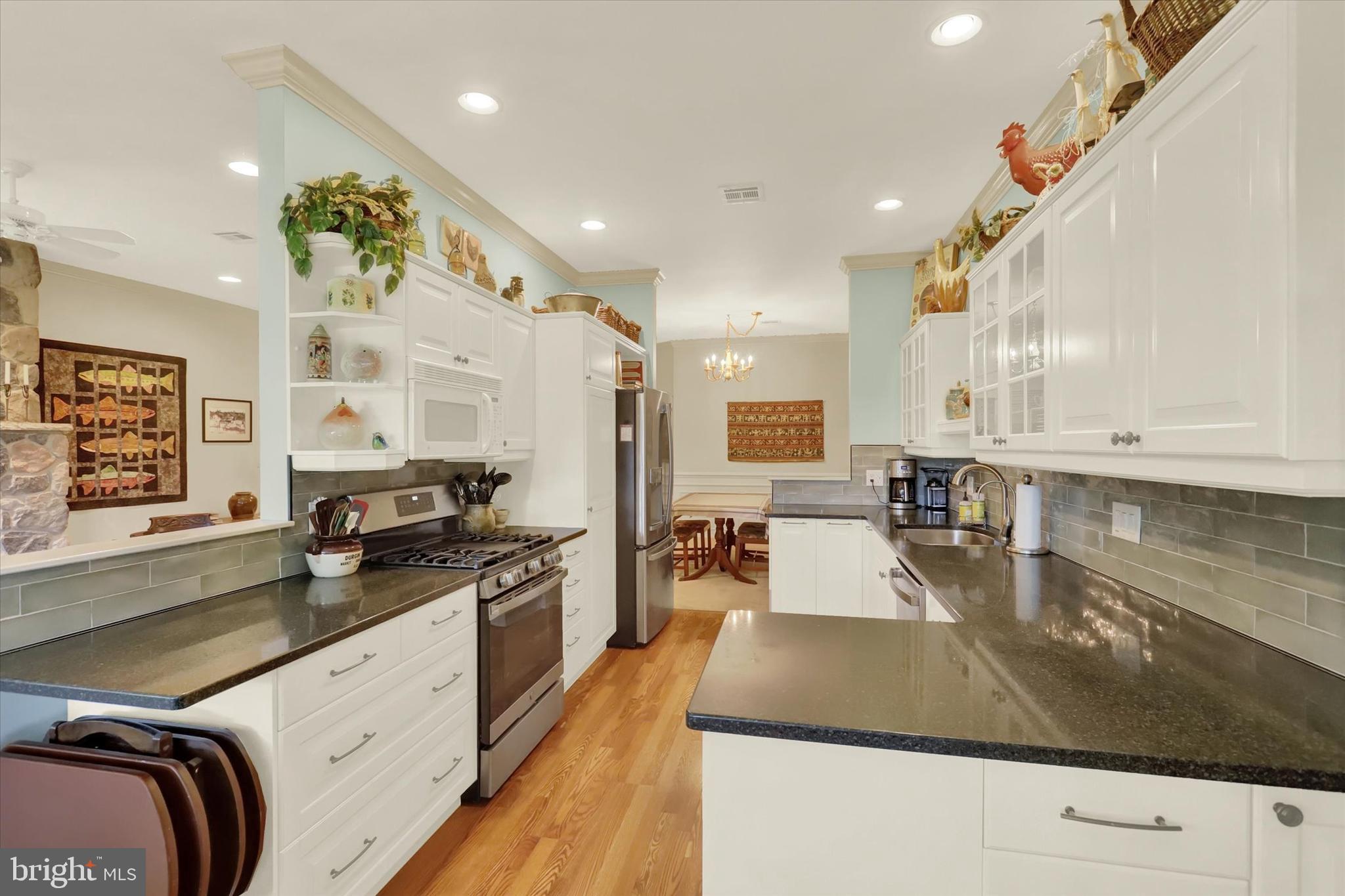 PENN NATIONAL GOLF COURSE COMMUNITY - Residential