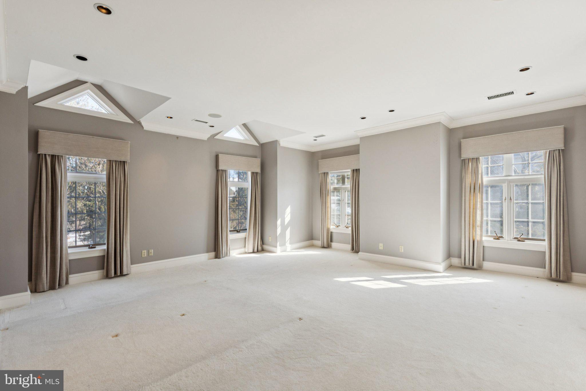WRENFIELD - Residential
