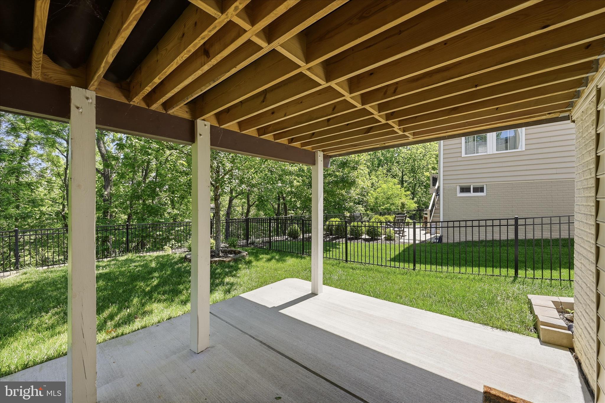 LAKE FREDERICK - Residential