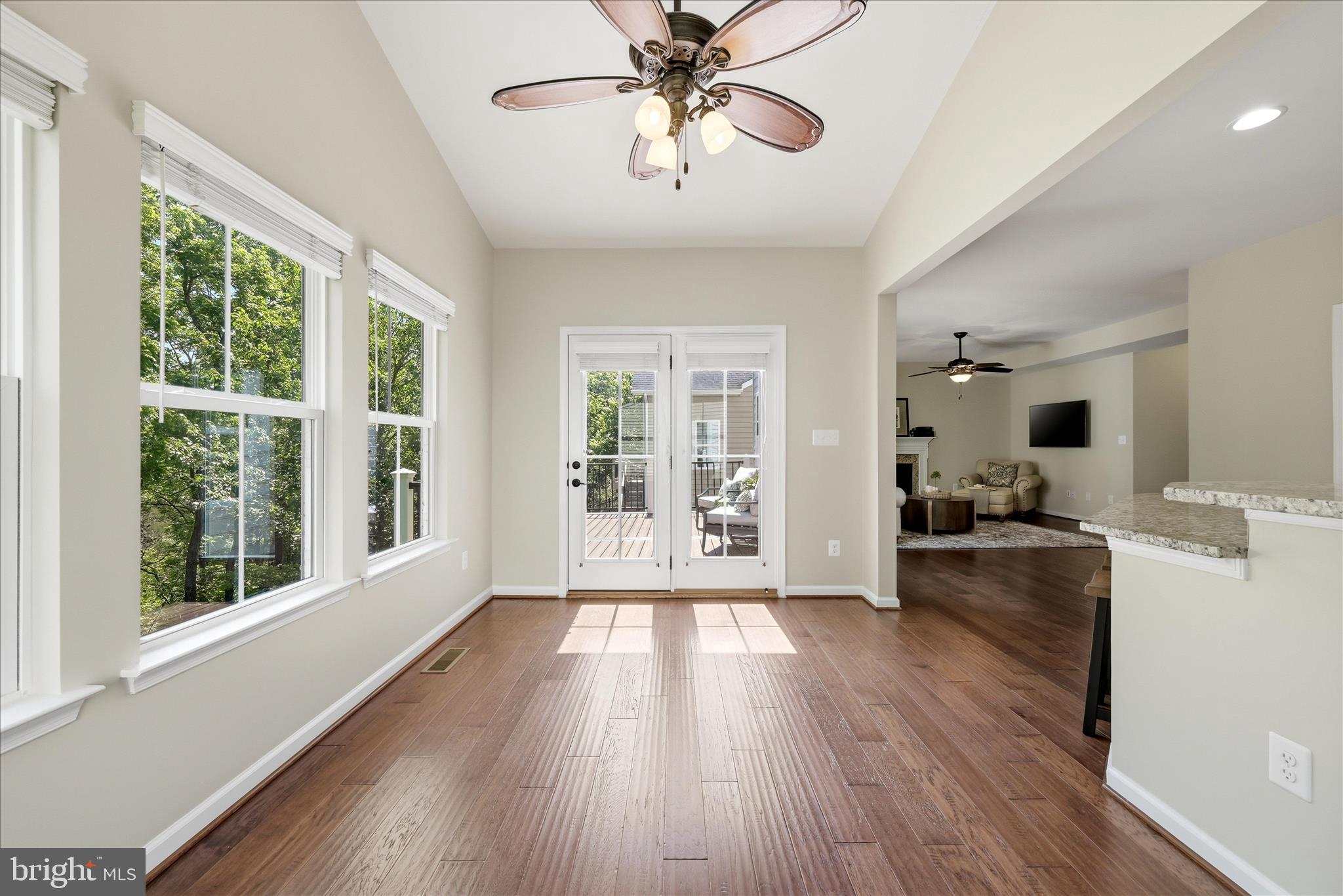 LAKE FREDERICK - Residential