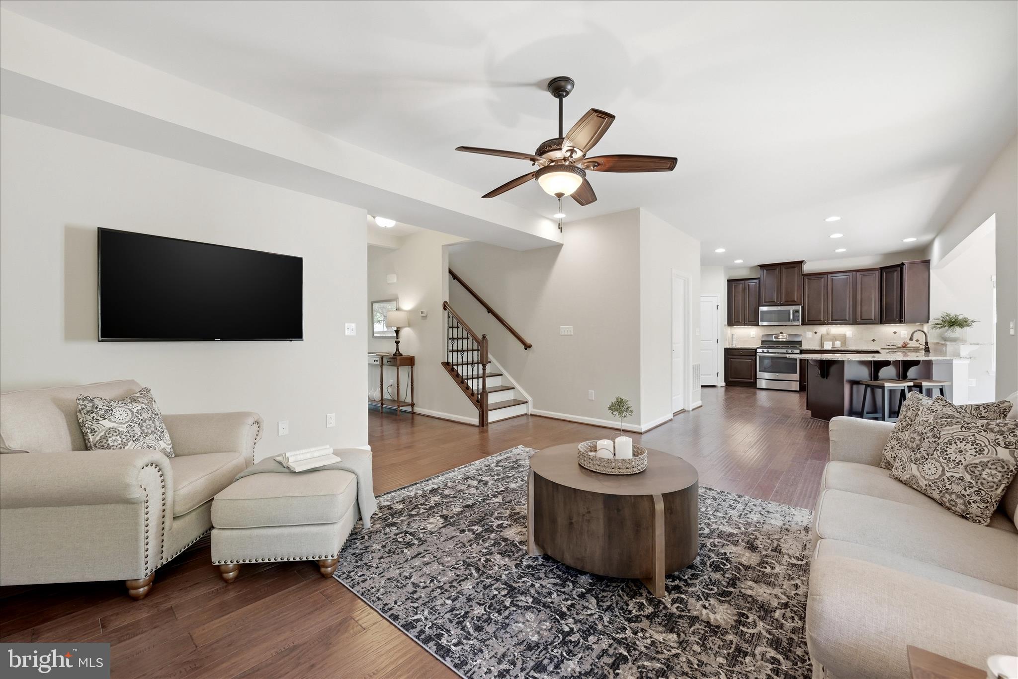 LAKE FREDERICK - Residential
