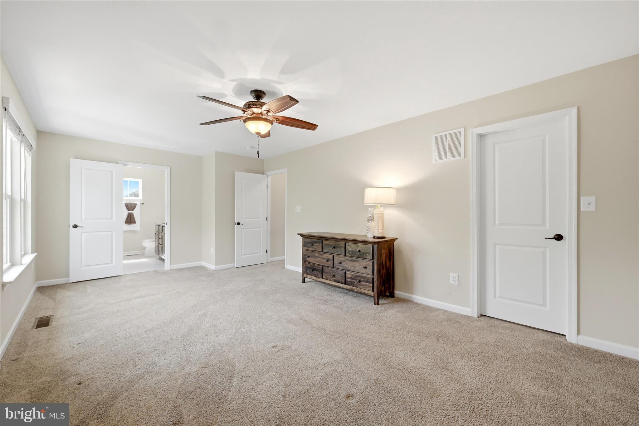 LAKE FREDERICK - Residential