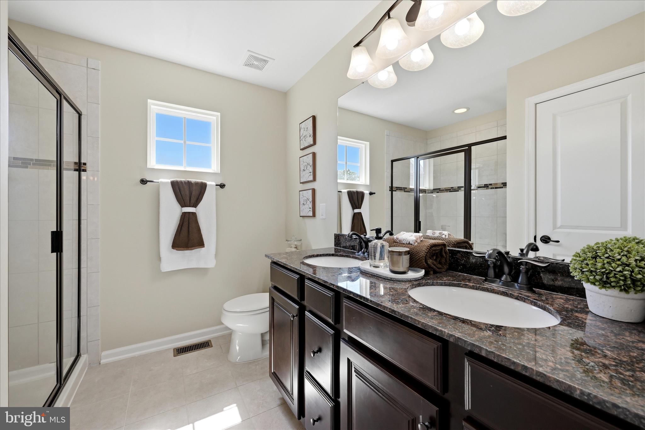 LAKE FREDERICK - Residential