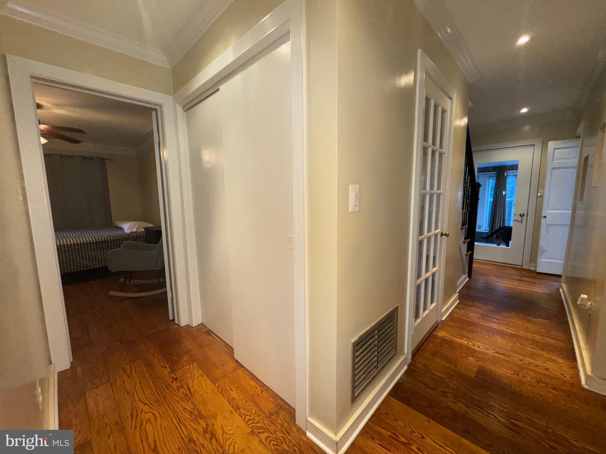 GAITHERSBURG OUTSIDE - Residential