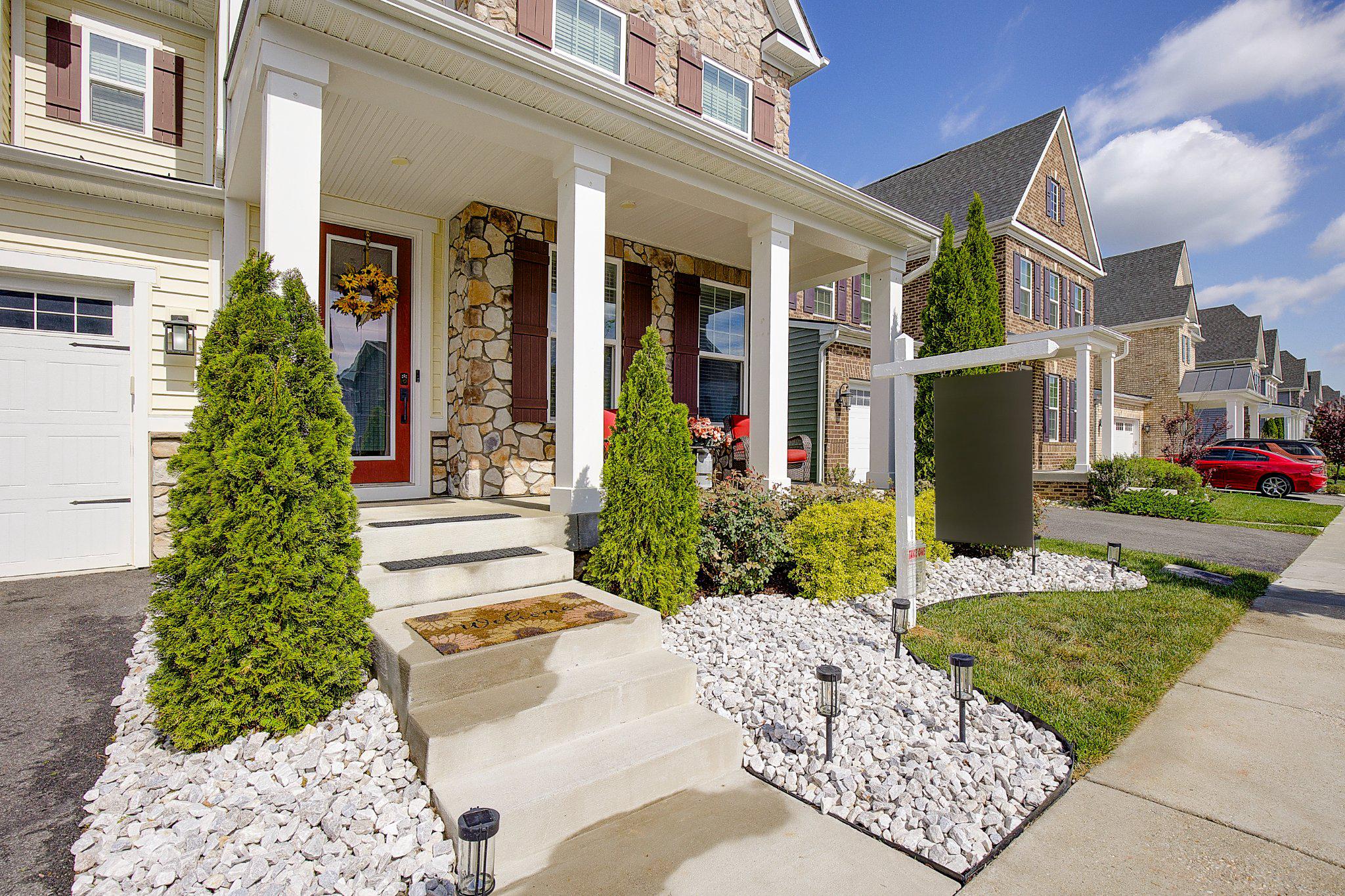 TWO RIVERS - Residential