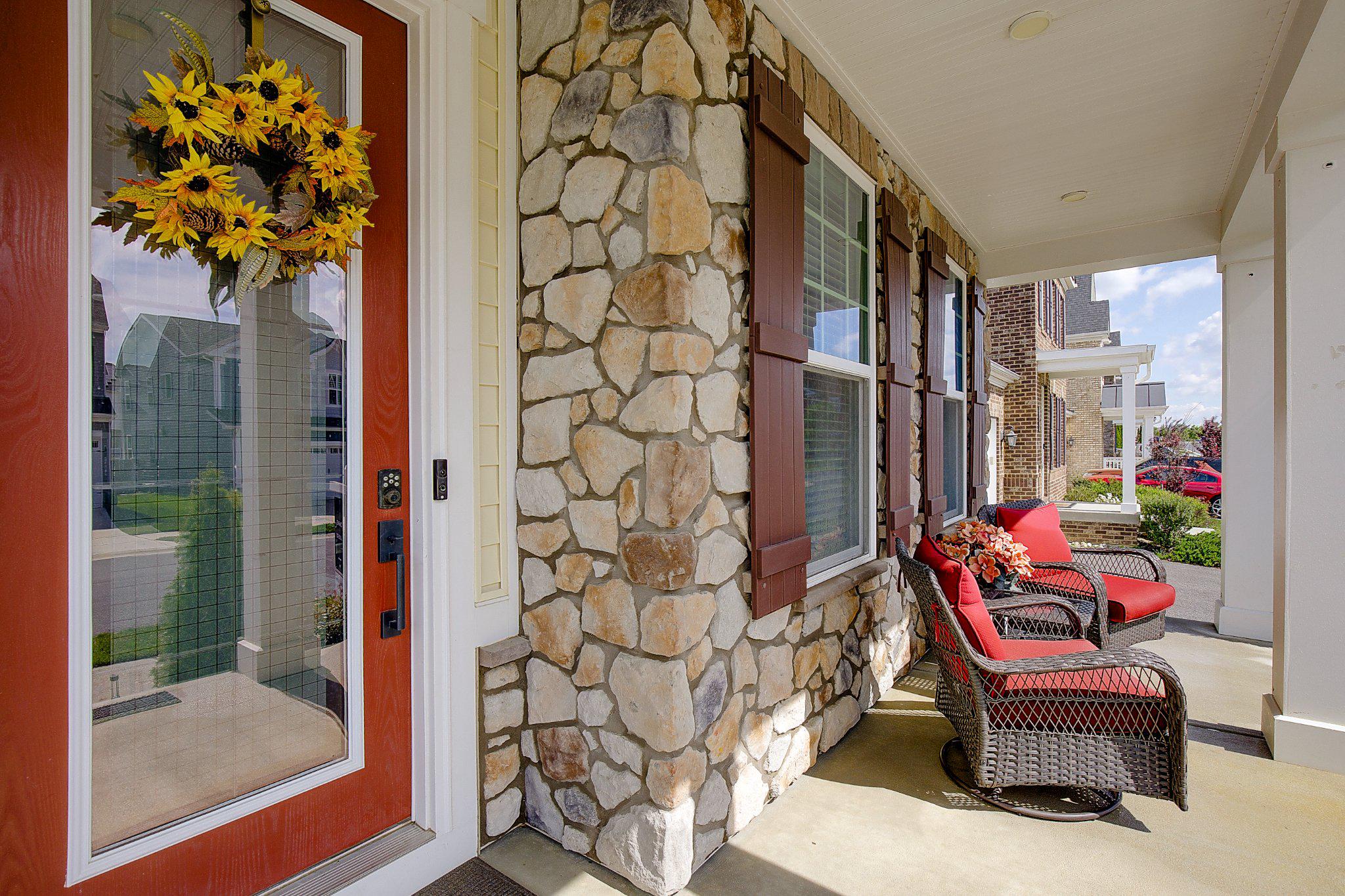 TWO RIVERS - Residential