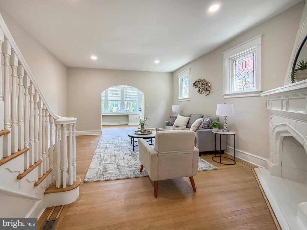 COBBS CREEK - Residential