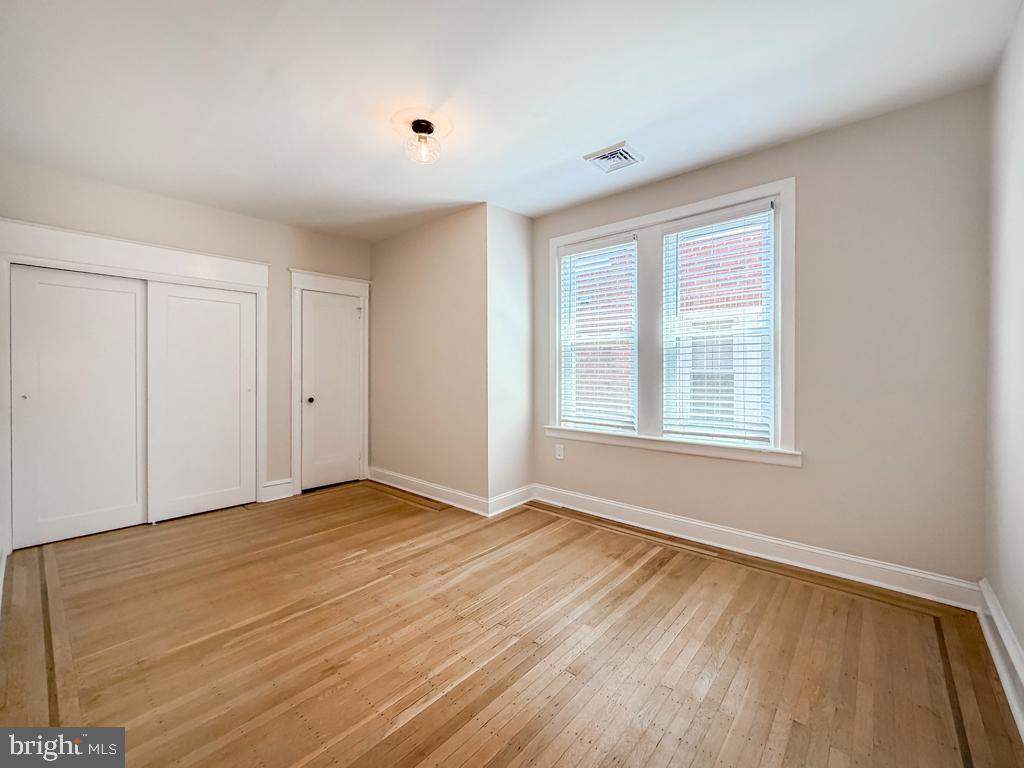 COBBS CREEK - Residential