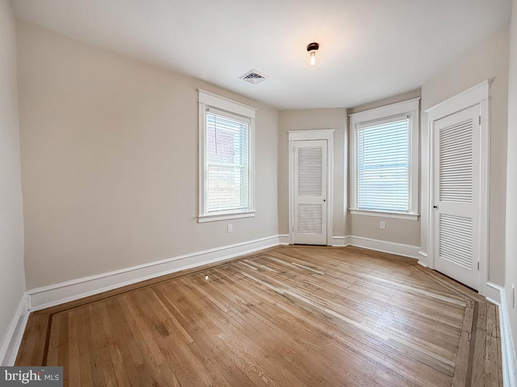 COBBS CREEK - Residential
