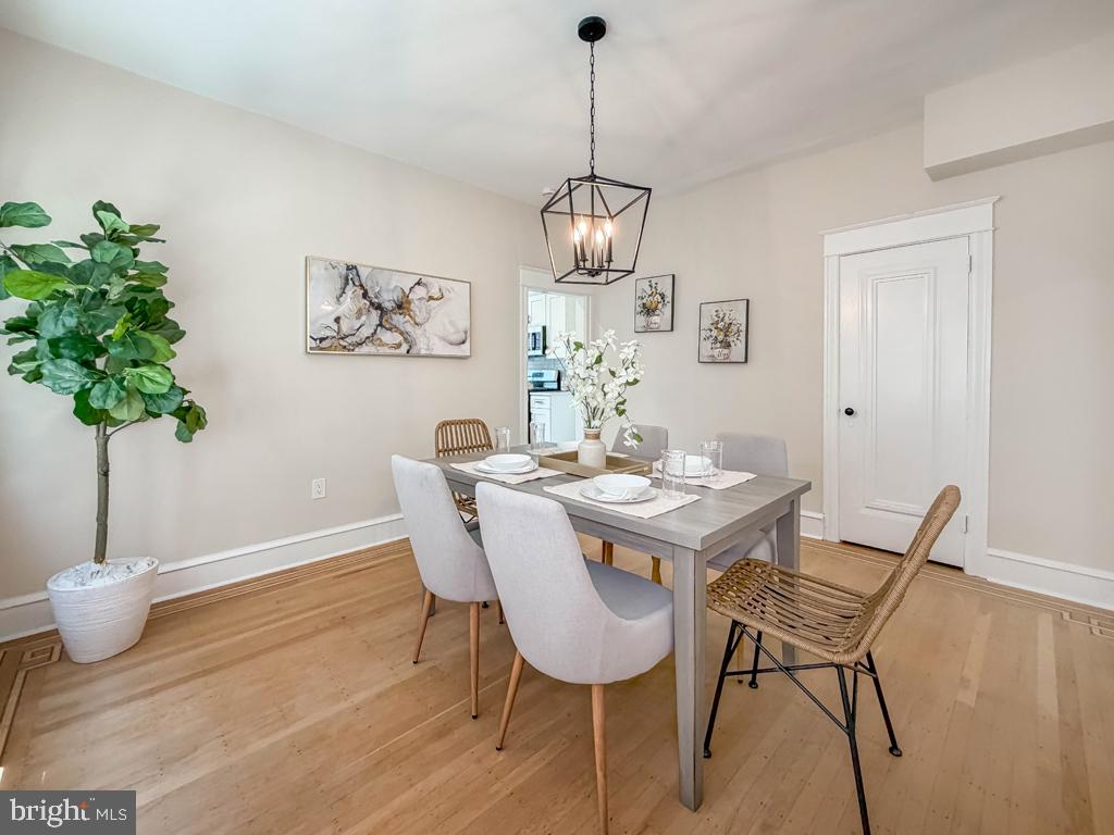 COBBS CREEK - Residential