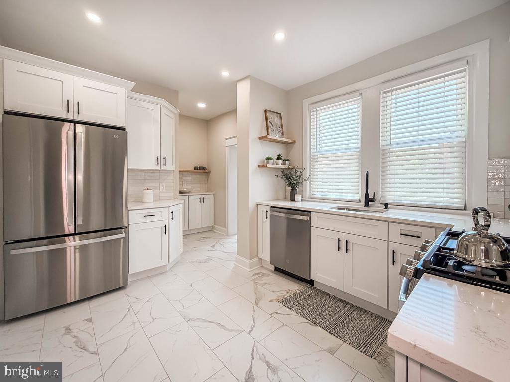 COBBS CREEK - Residential