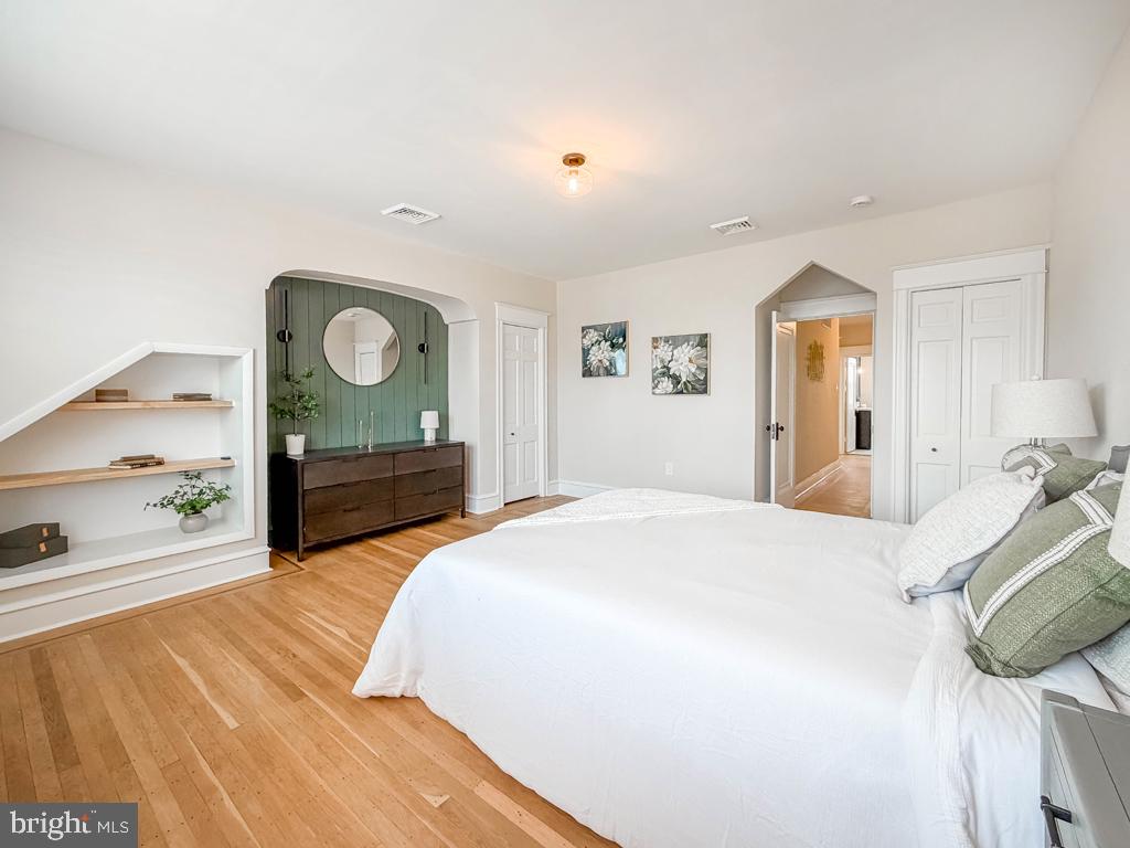 COBBS CREEK - Residential