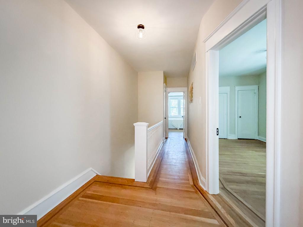 COBBS CREEK - Residential