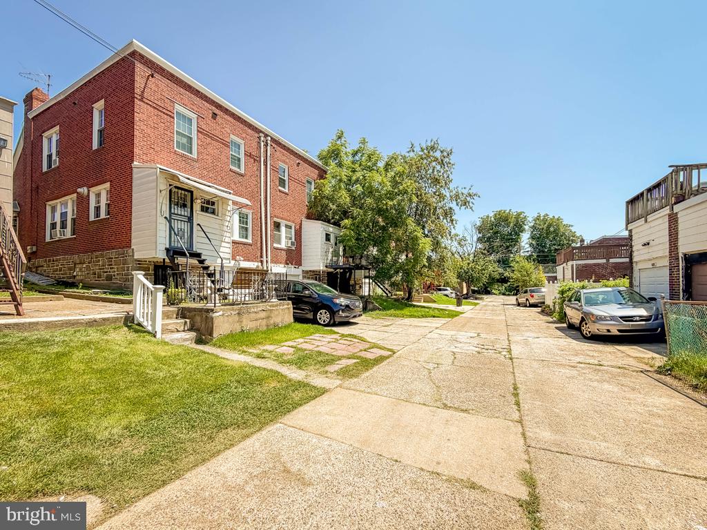 COBBS CREEK - Residential