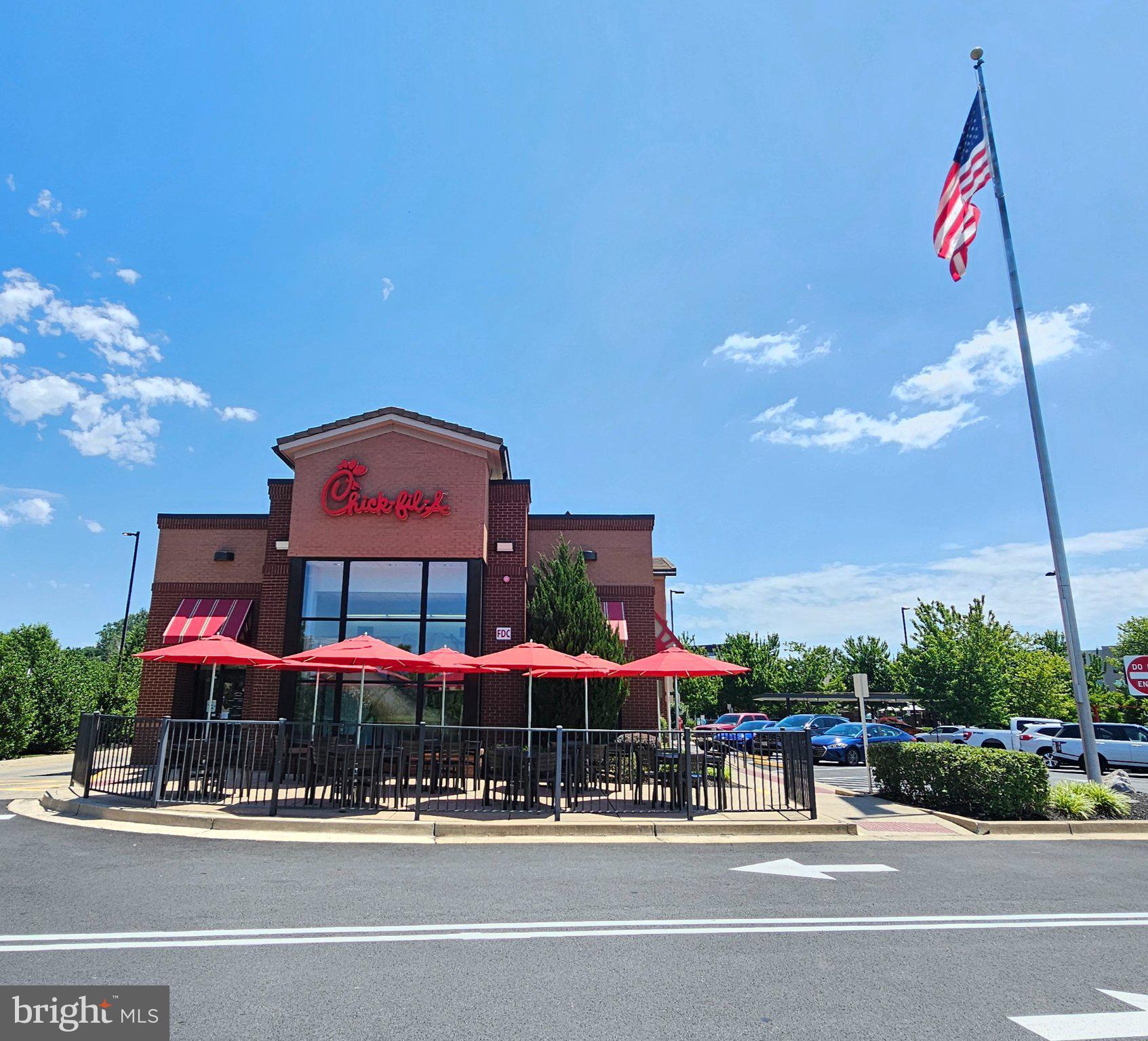 SOUTHGLEN AT UNIVERSITY CENTER - Residential