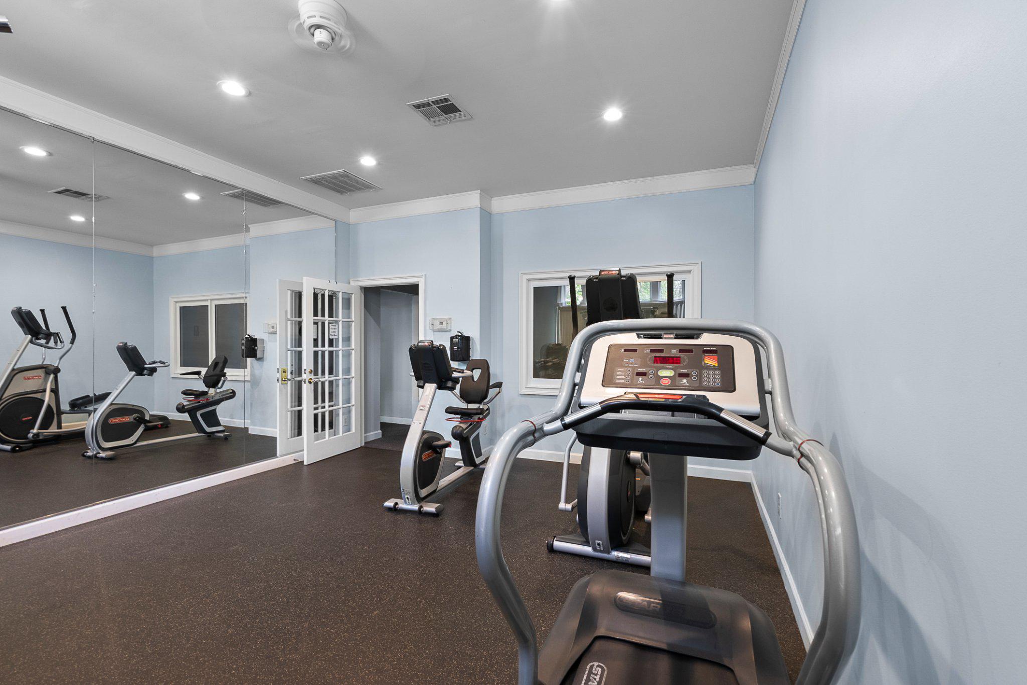 SOUTHGLEN AT UNIVERSITY CENTER - Residential