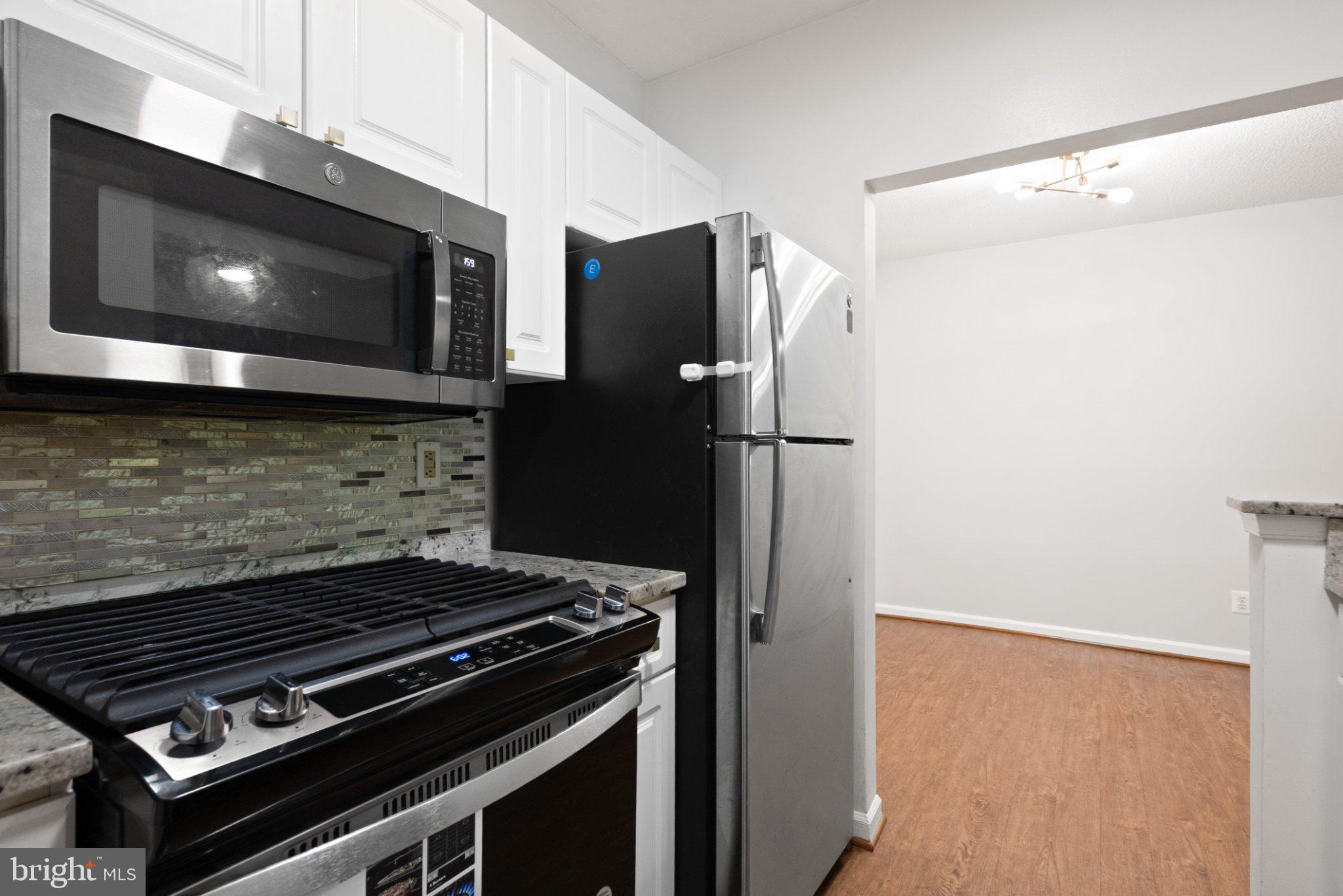 SOUTHGLEN AT UNIVERSITY CENTER - Residential