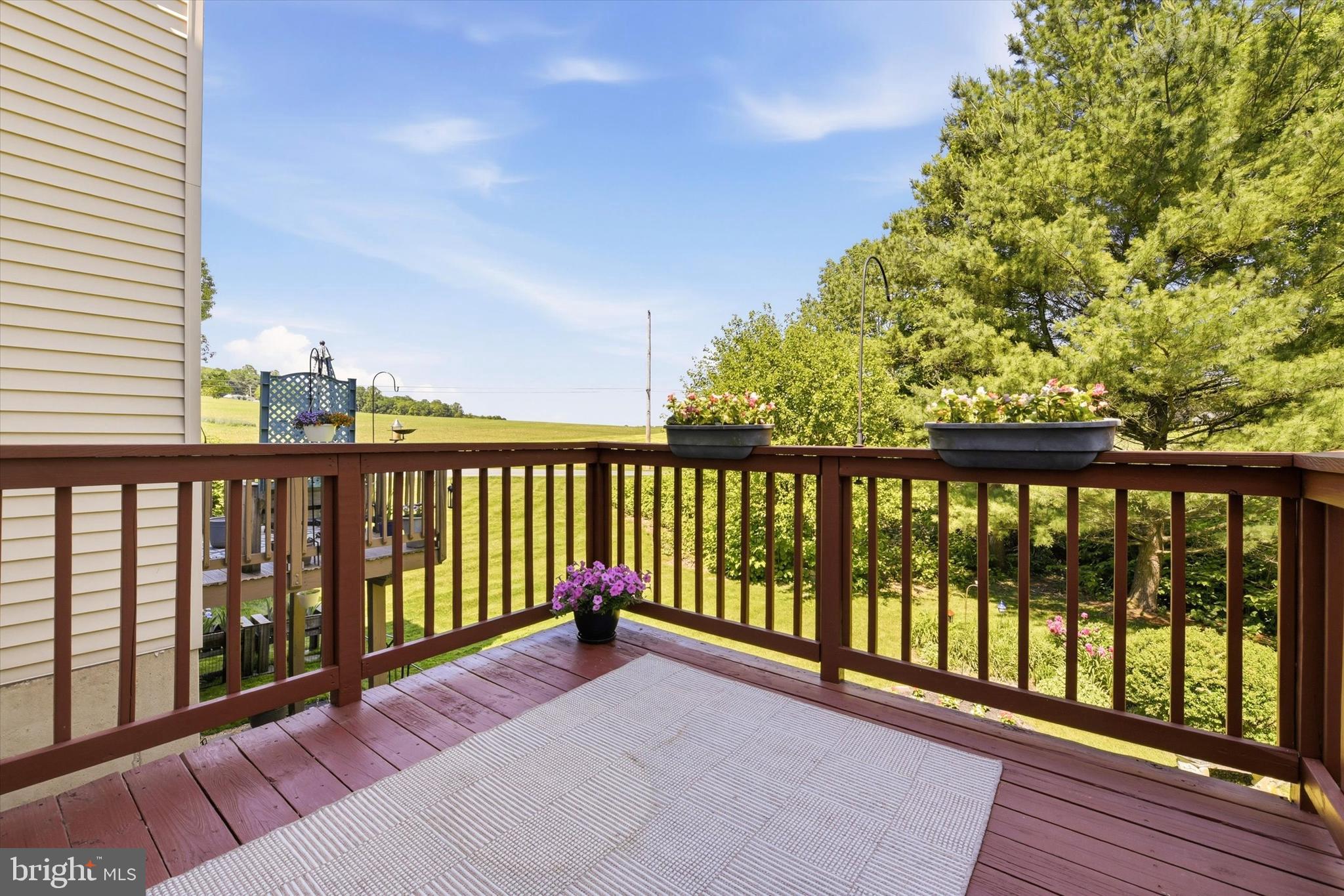 VALLEY CROSSING - Residential