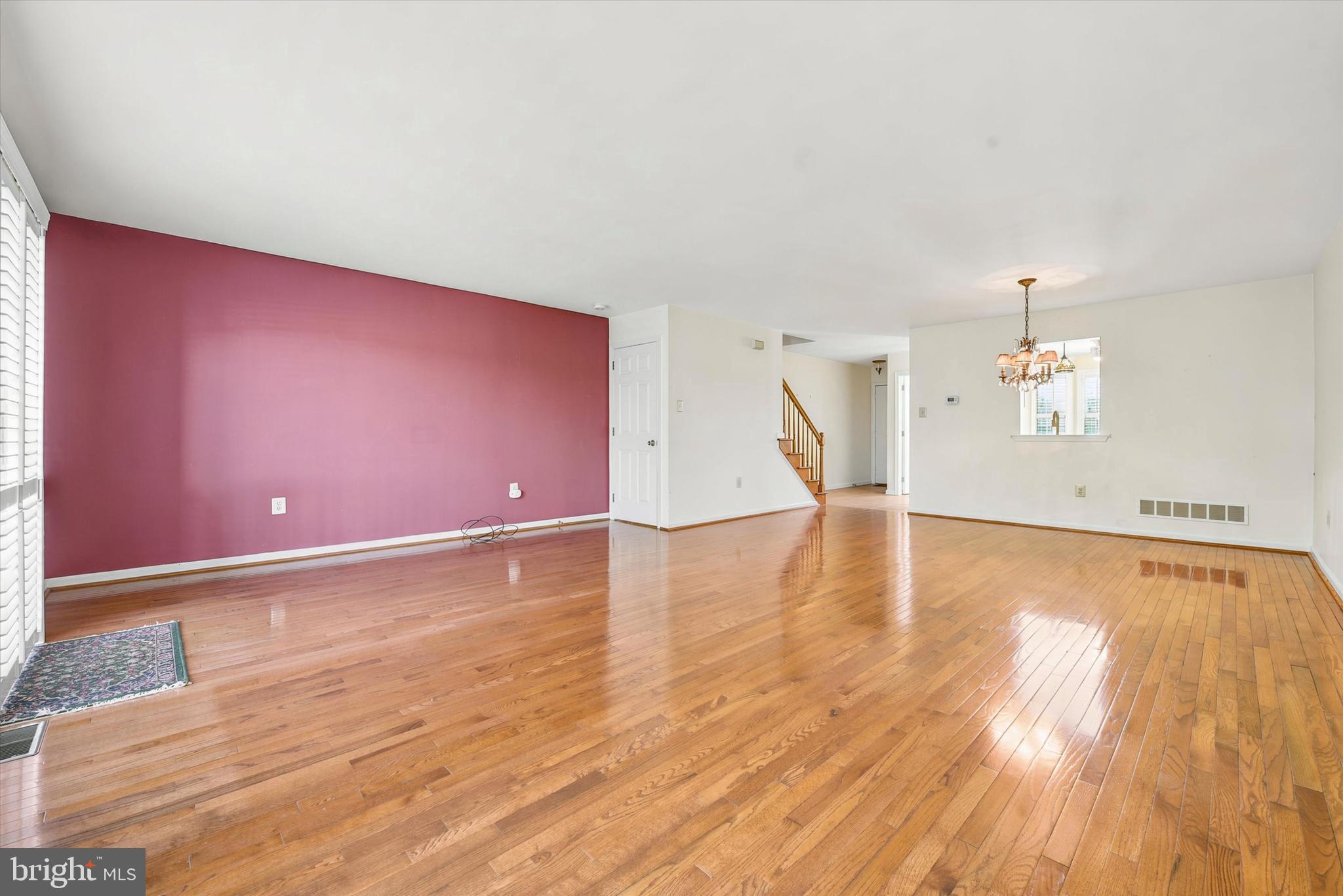 VALLEY CROSSING - Residential