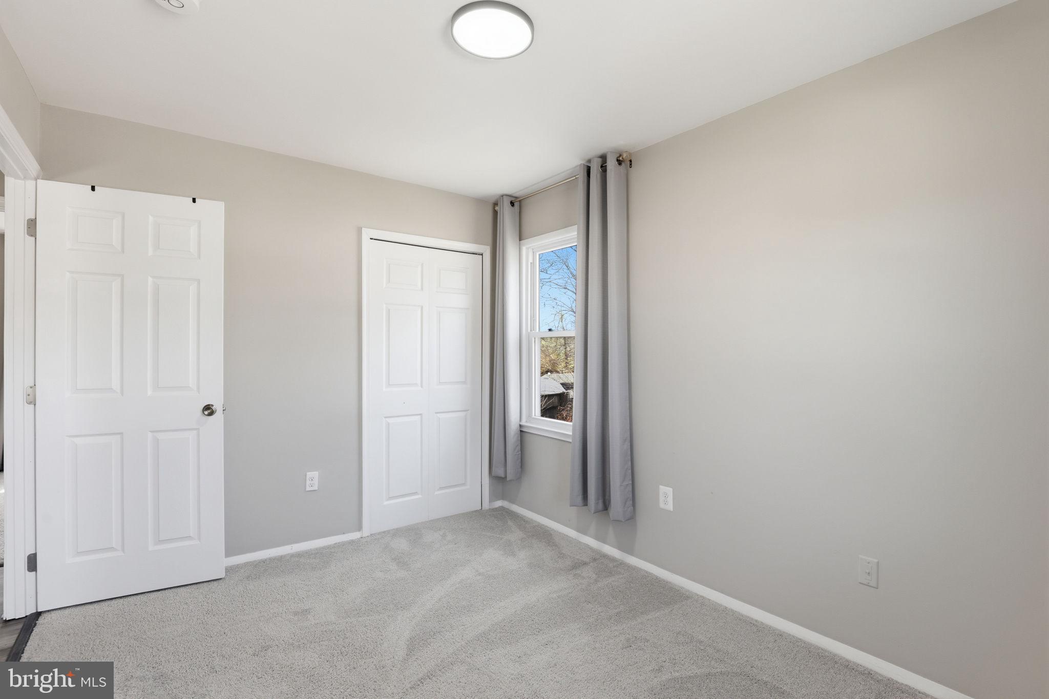 ST CHARLES - CARRINGTON - Residential
