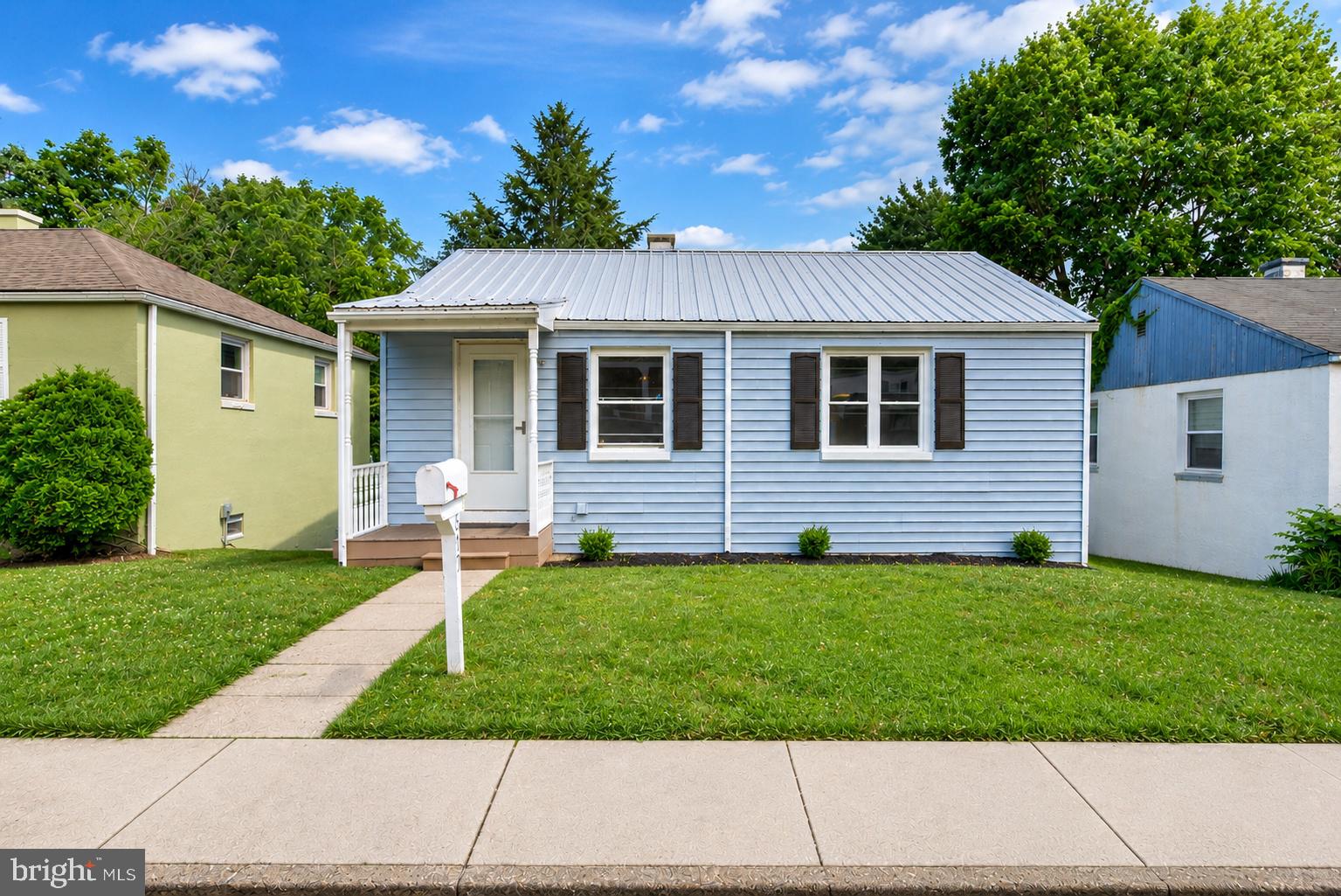 Welcome home to this beautifully renovated 3-bedroom, 1-bath ranch nestled in a residential area in the southern part of Lancaster City, only minutes from the scenic walking trails and natural beauty of Lancaster County Central Park. Step inside to discover a completely refreshed interior featuring all new paint, flooring, and modern light fixtures throughout. Attractive luxury vinyl plank flooring spans the main living areas, while brand new plush carpeting adds warmth and comfort to each bedroom. The updated kitchen opens seamlessly from the living room and features new cabinetry, countertops, and stainless steel appliances, creating an inviting space for everyday living. Two spacious bedrooms and a fully renovated full bathroom with a new vanity and beautifully tiled tub/shower combination complete the main level. The finished walkout lower level offers a spacious and private third bedroom and direct access to the fully fenced, usable backyard—perfect for relaxing, gardening, or outdoor gatherings. Additional updates include a brand new high-efficiency natural gas HVAC system with central air conditioning, providing year-round comfort. With its functional layout, and convenient location close to both city amenities and outdoor recreation, this move-in ready home is one you won't want to miss. Schedule your private showing today!