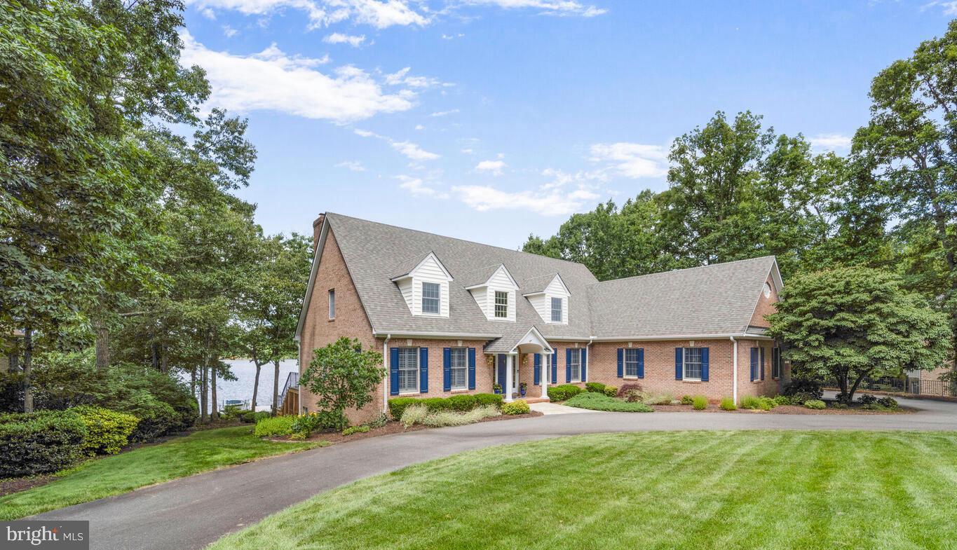FAWN LAKE - Residential